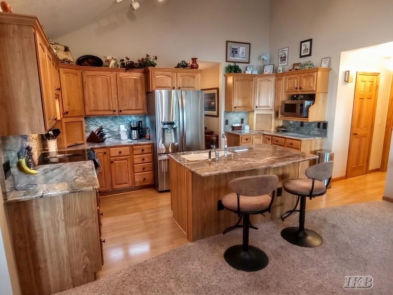 4837 Buxton Court Property Photo 14