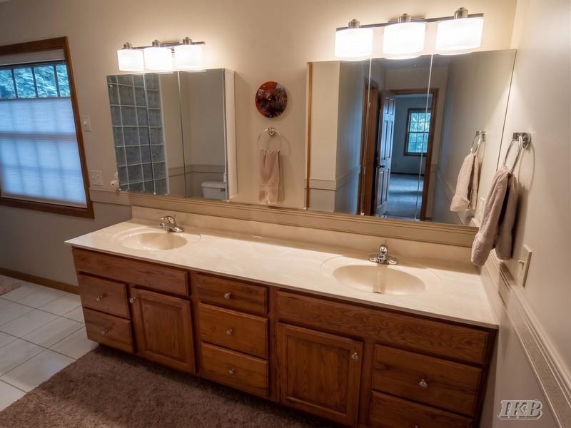 4837 Buxton Court Property Photo 25