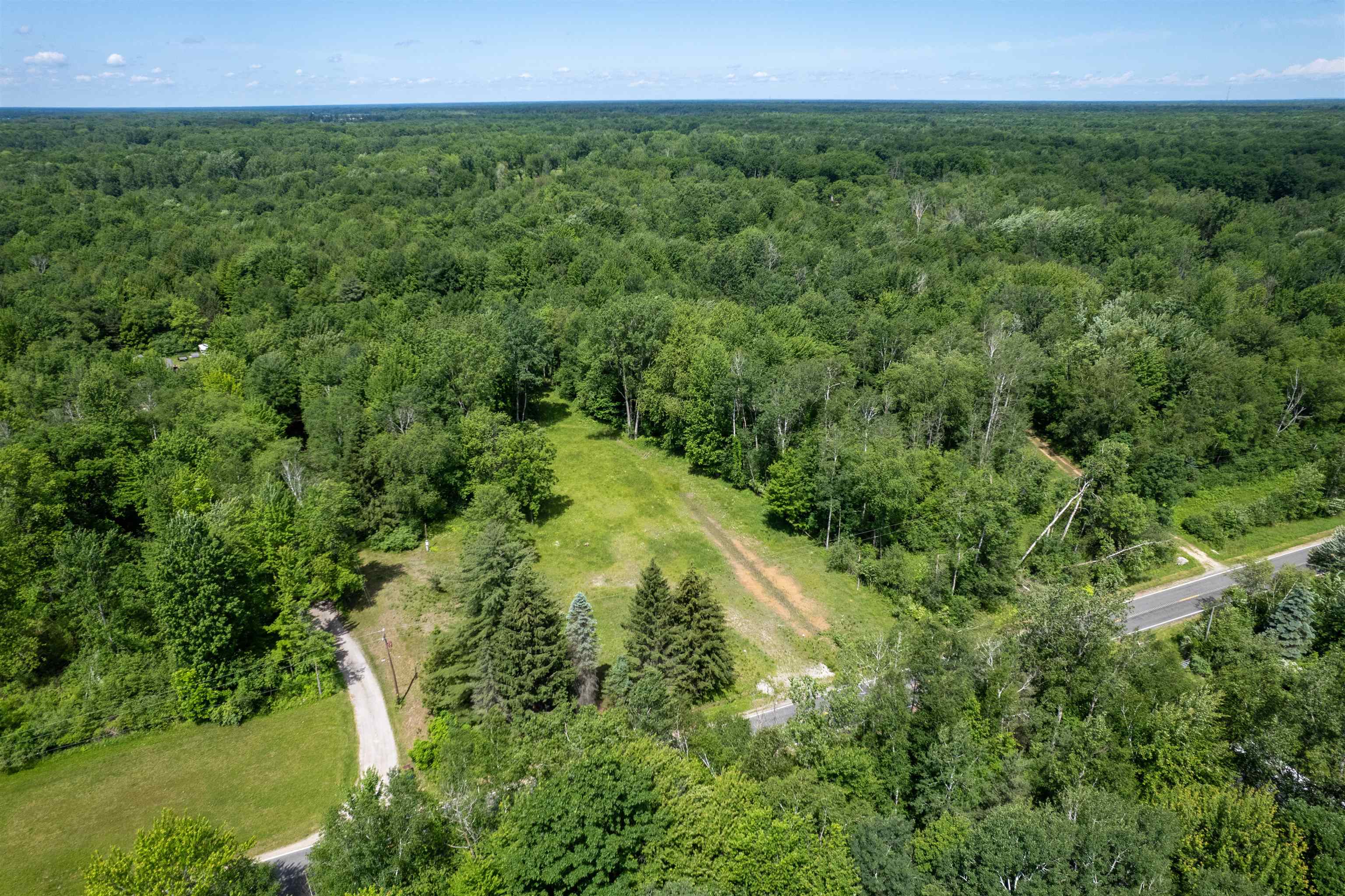 3981 N Waldo Road Property Photo 2
