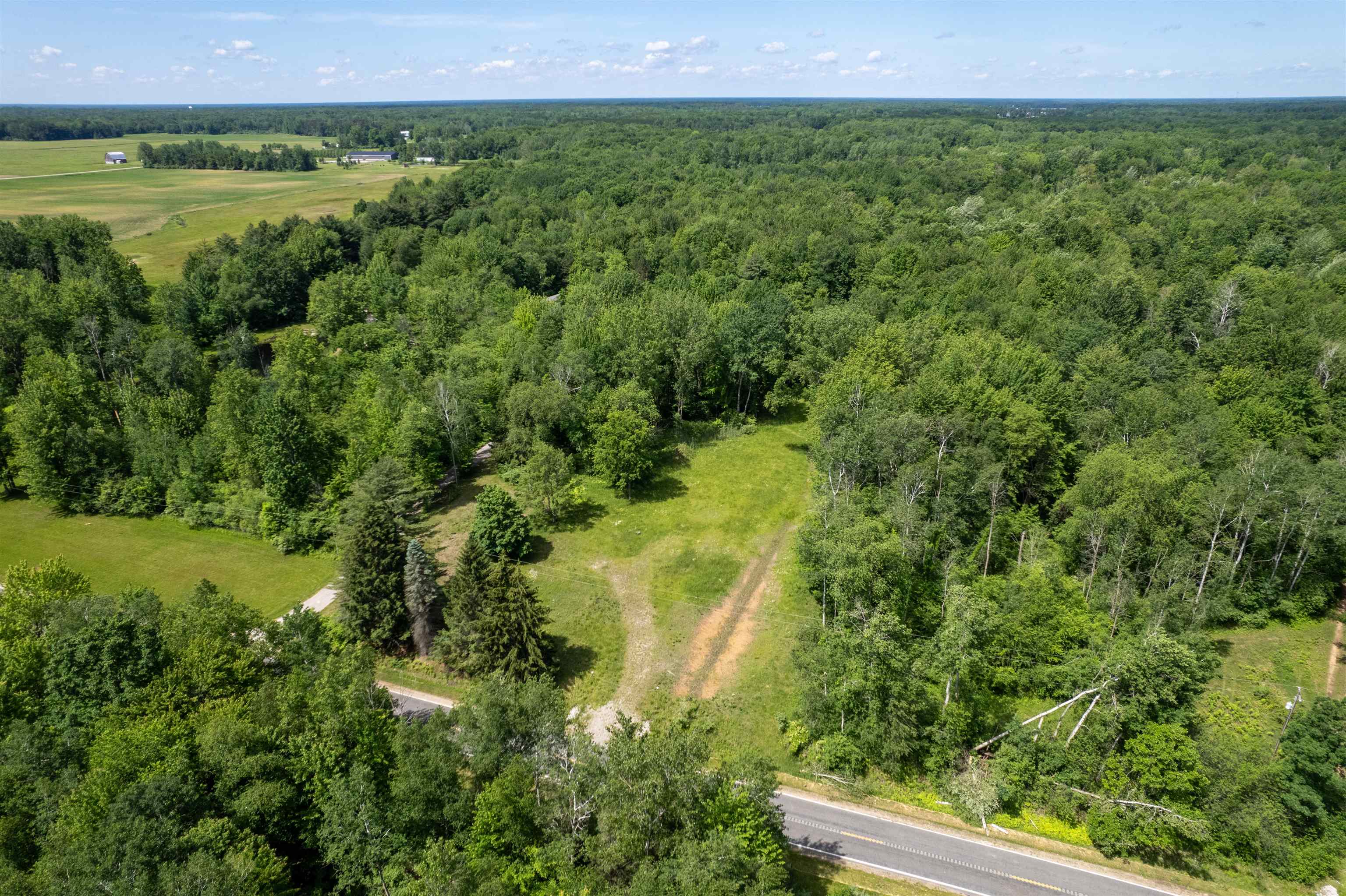 3981 N Waldo Road Property Photo 6