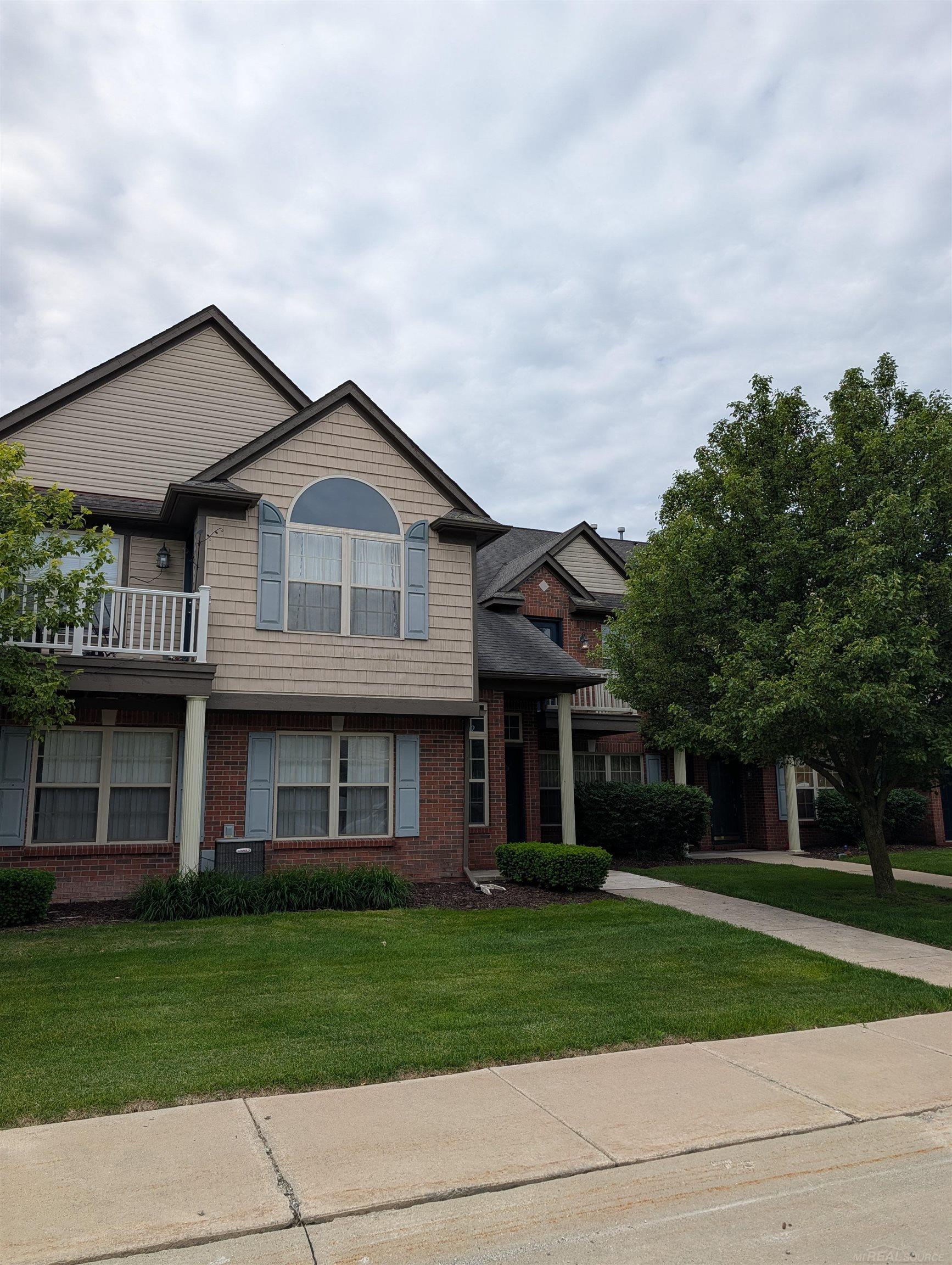 32990 Redstone Drive Property Photo 1