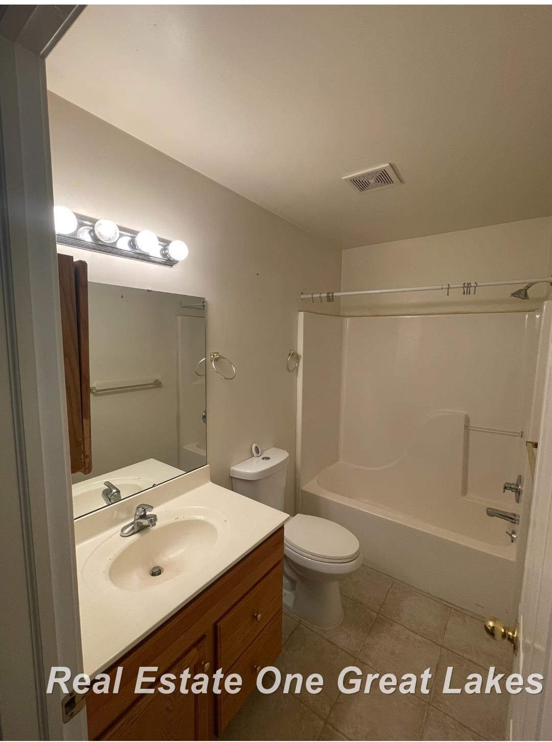 3863 Studor Drive Property Photo 18
