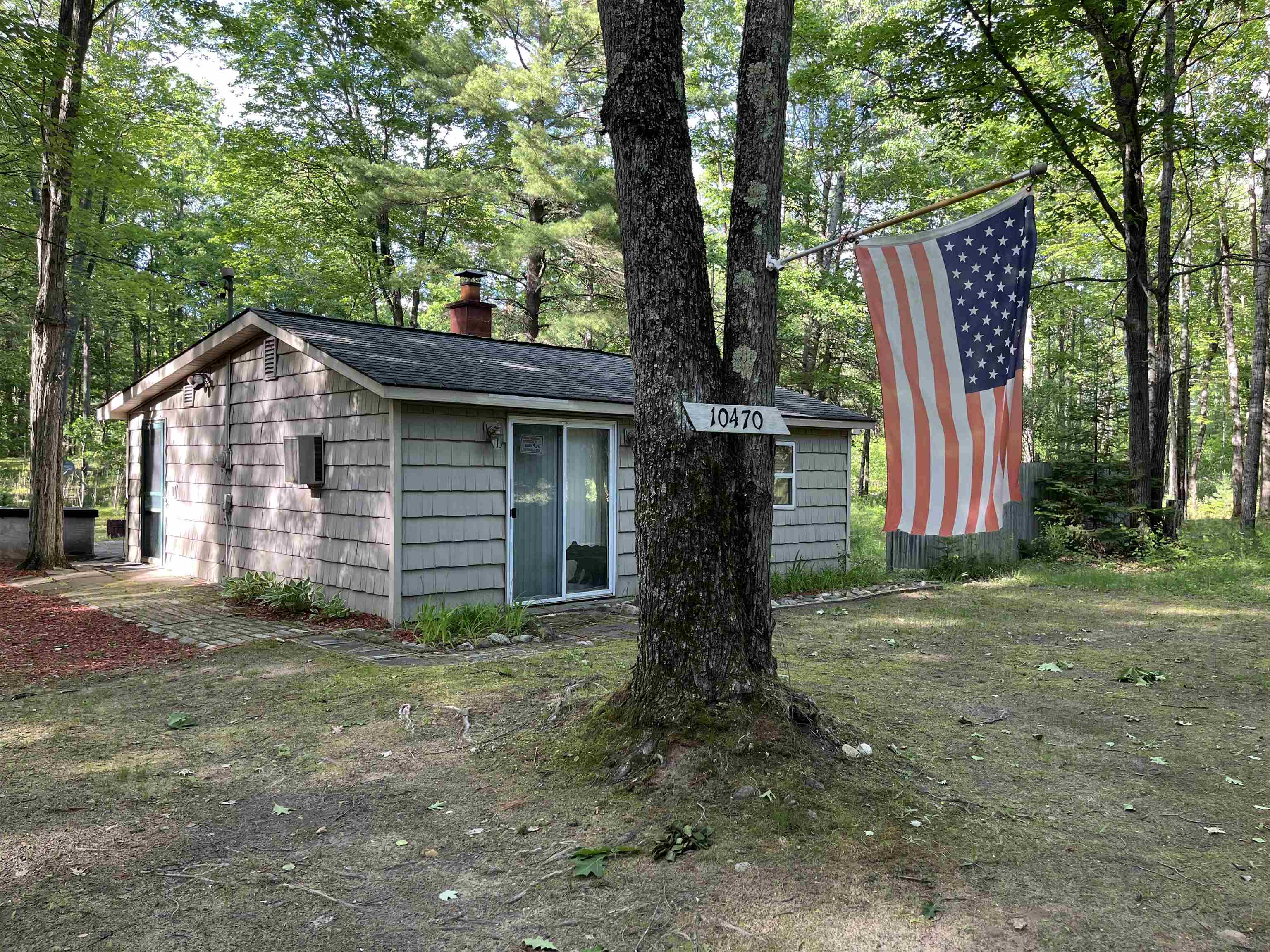 10470 Cedar Road