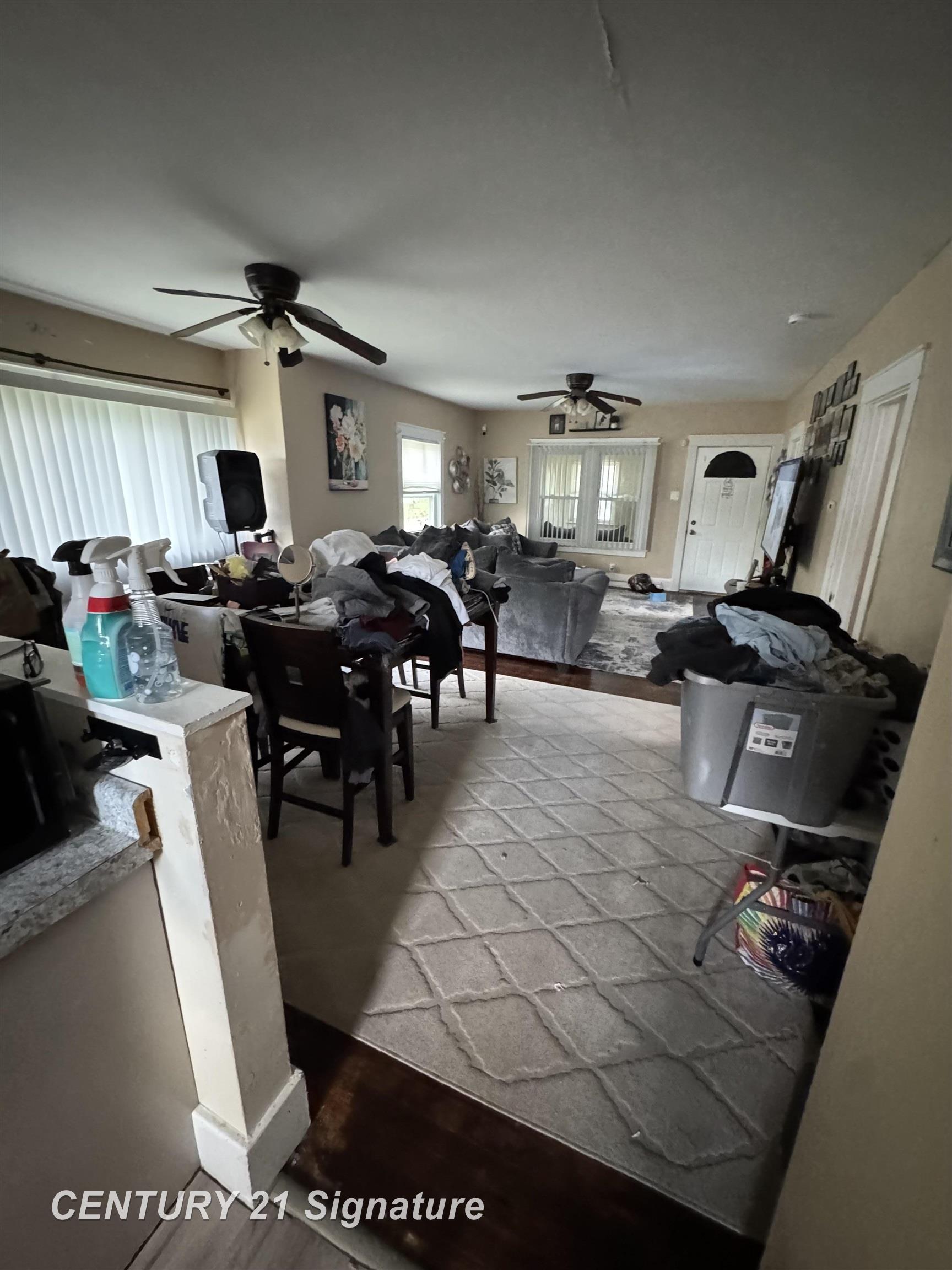 903 S Mason Street Property Photo 5