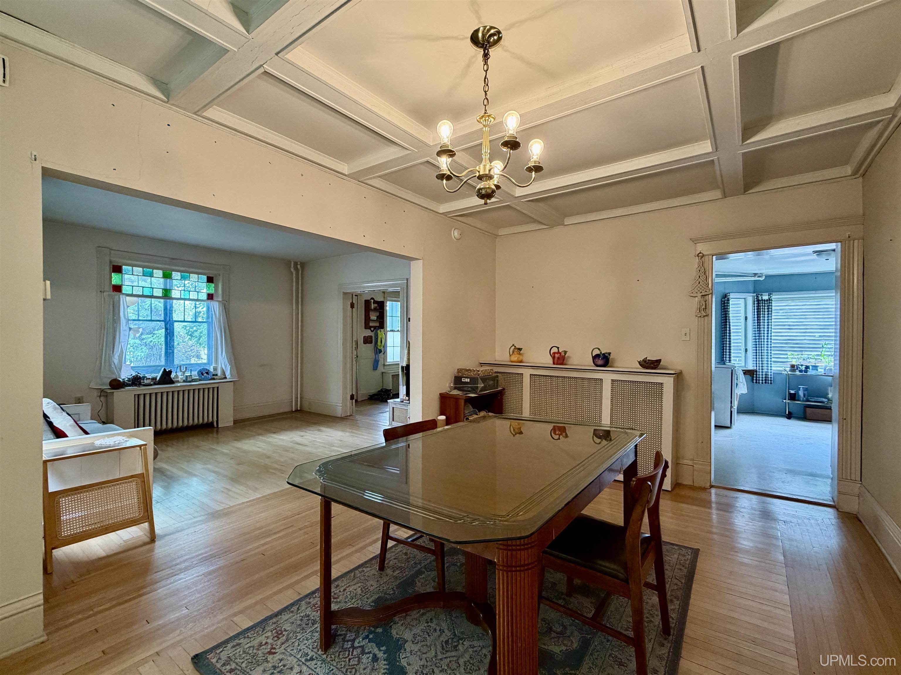 803 Elm Street Property Photo 6