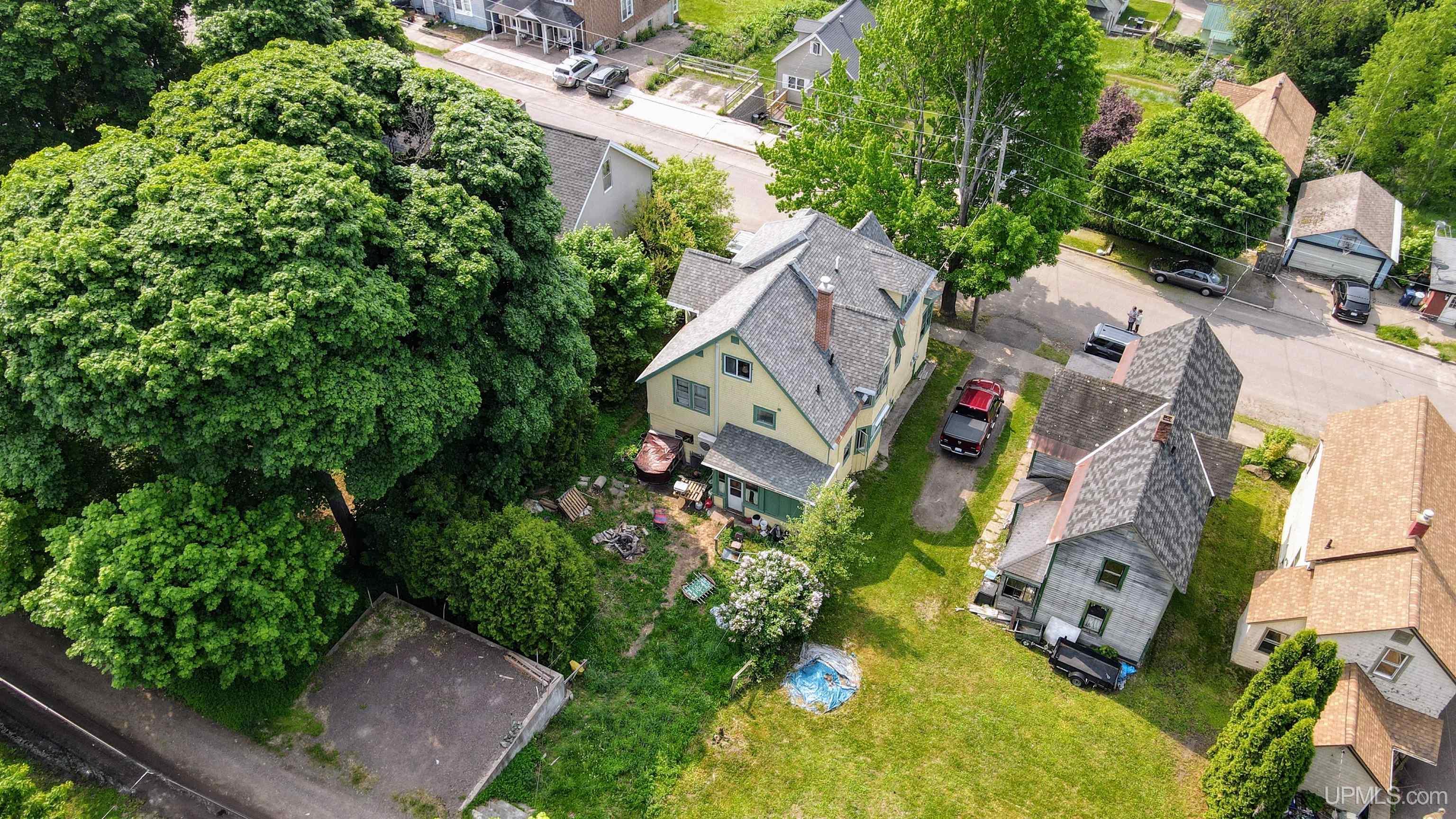 803 Elm Street Property Photo 46