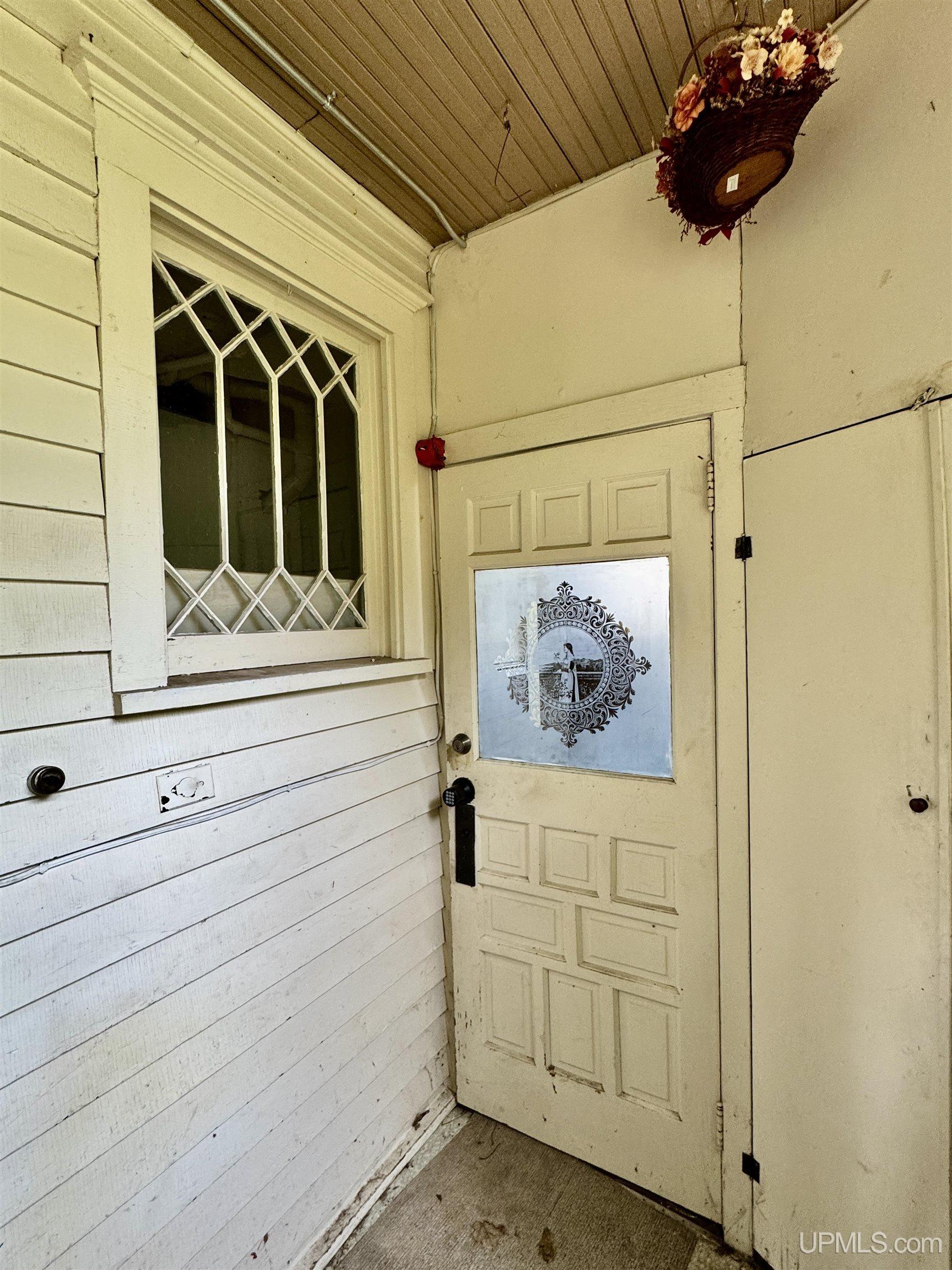 803 Elm Street Property Photo 14