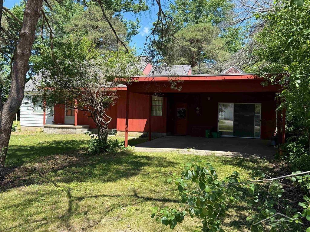 1800 W Shepherd Road Property Photo 1