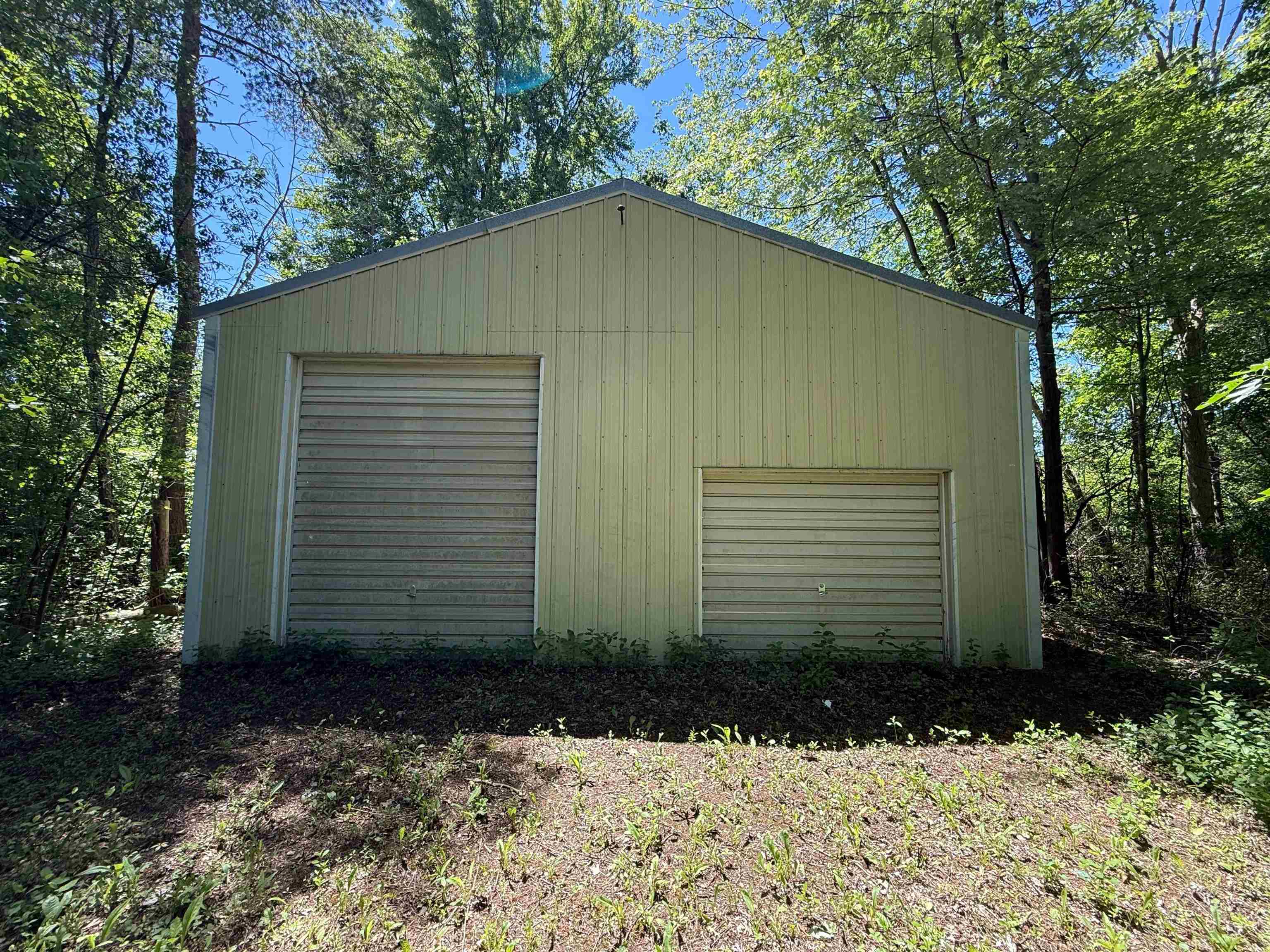 1800 W Shepherd Road Property Photo 5
