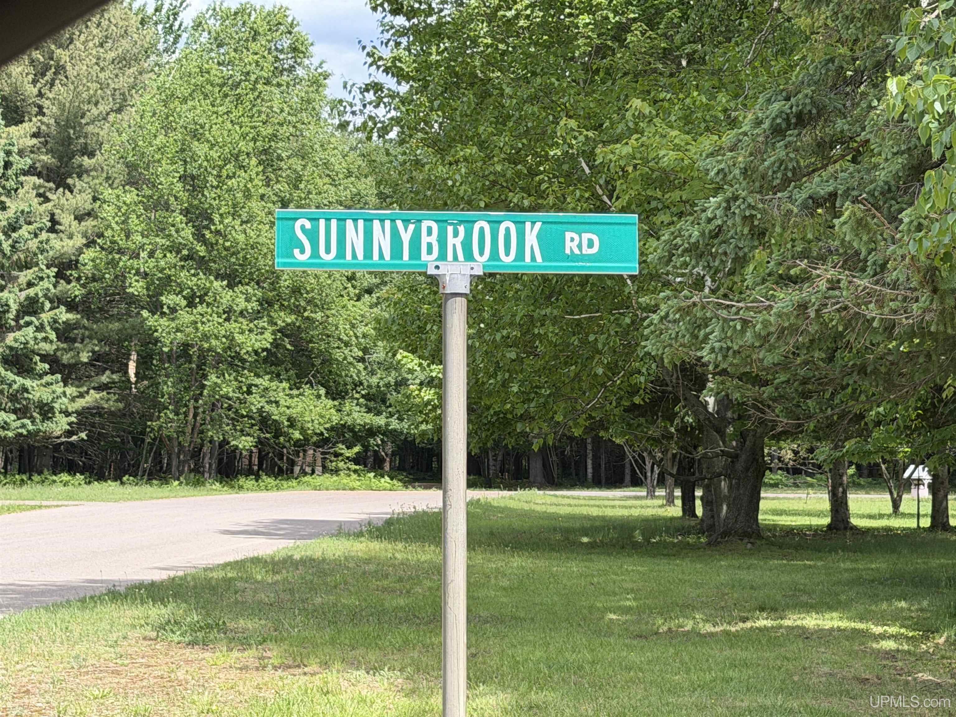 416 Sunnybrook Road Property Photo 9