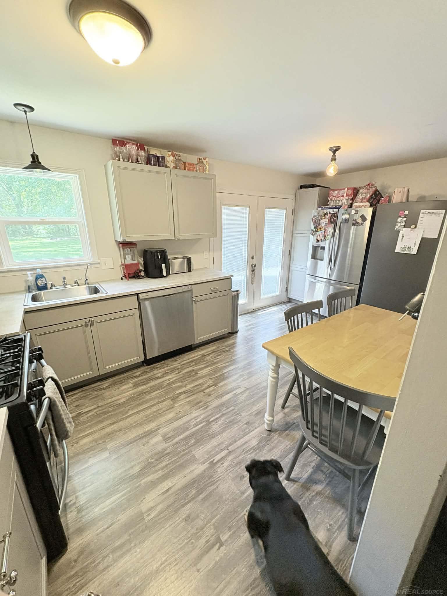 8181 Bray Road Property Photo 16