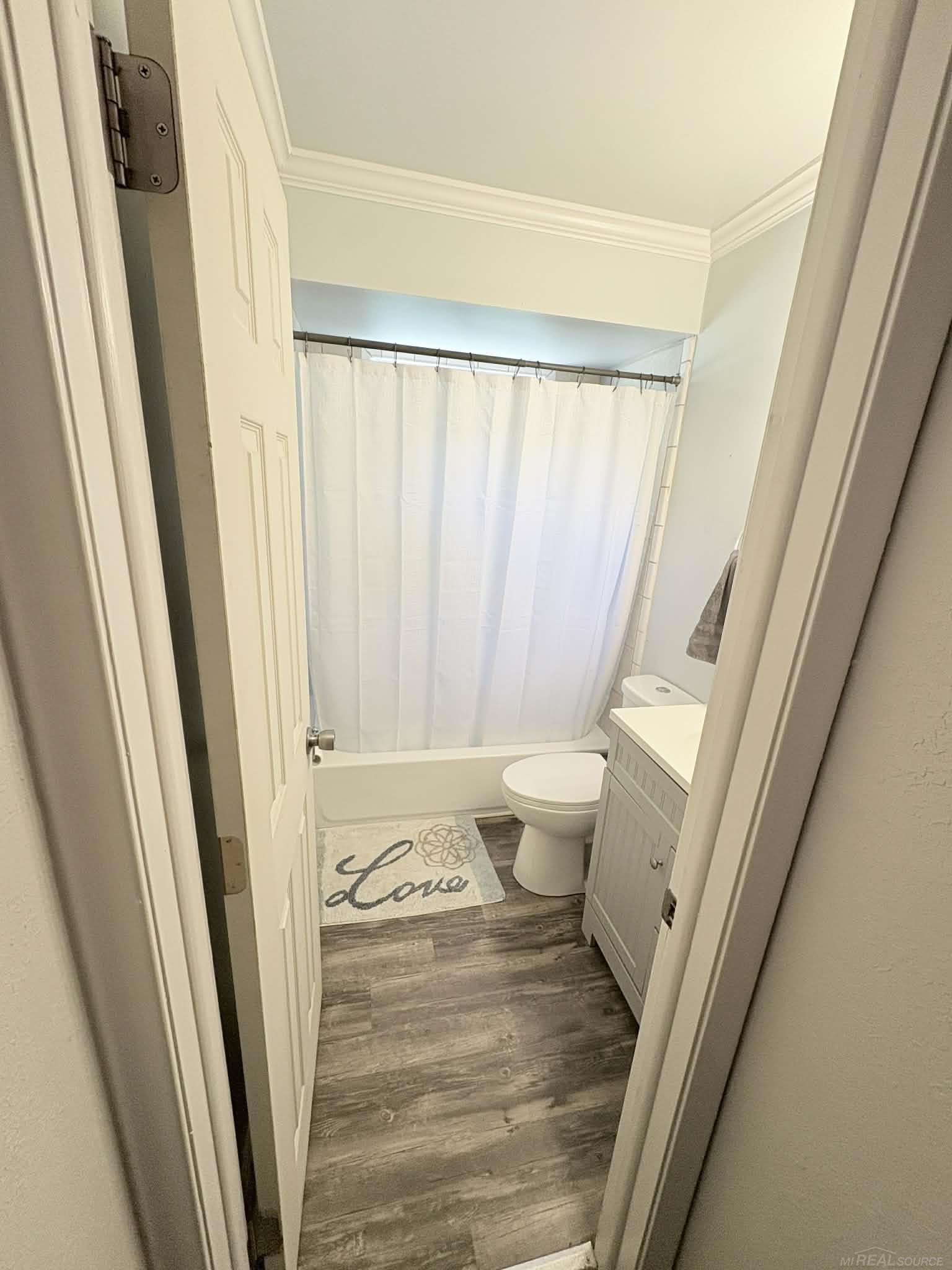 8181 Bray Road Property Photo 18