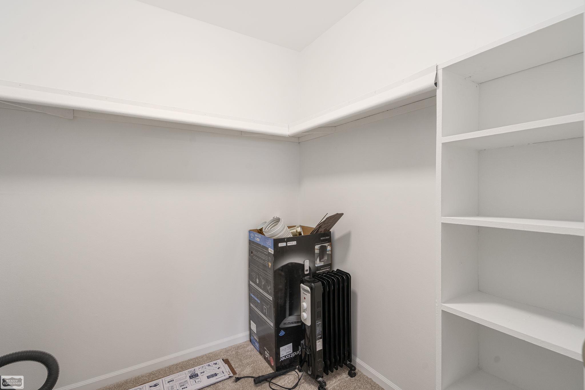 29200 Gloede Street Property Photo 28