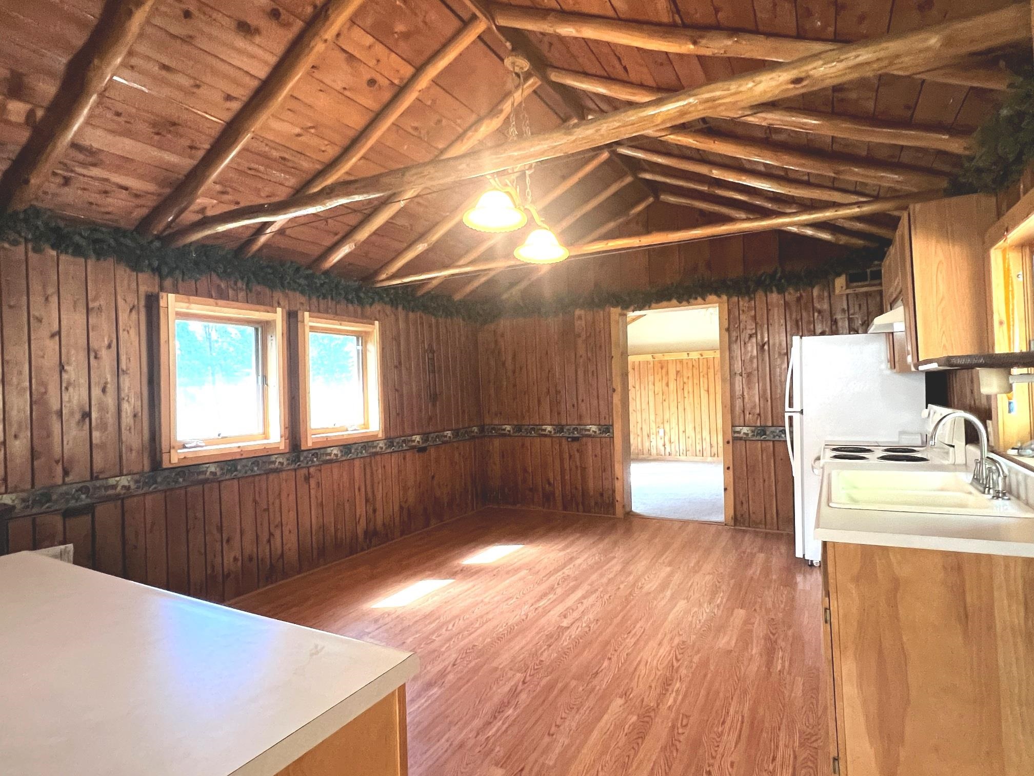305 N Beverly Drive Property Photo 5