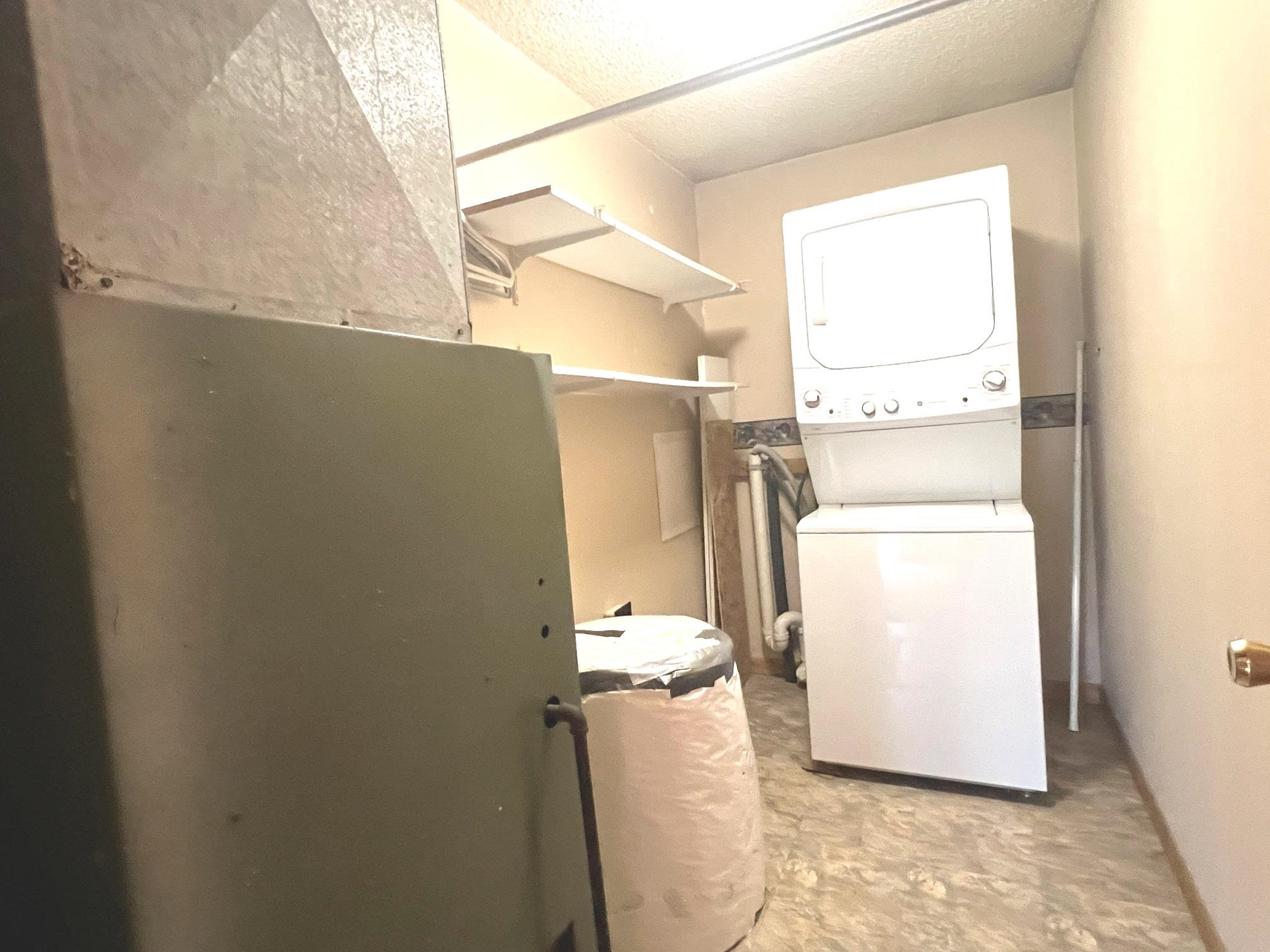 305 N Beverly Drive Property Photo 10