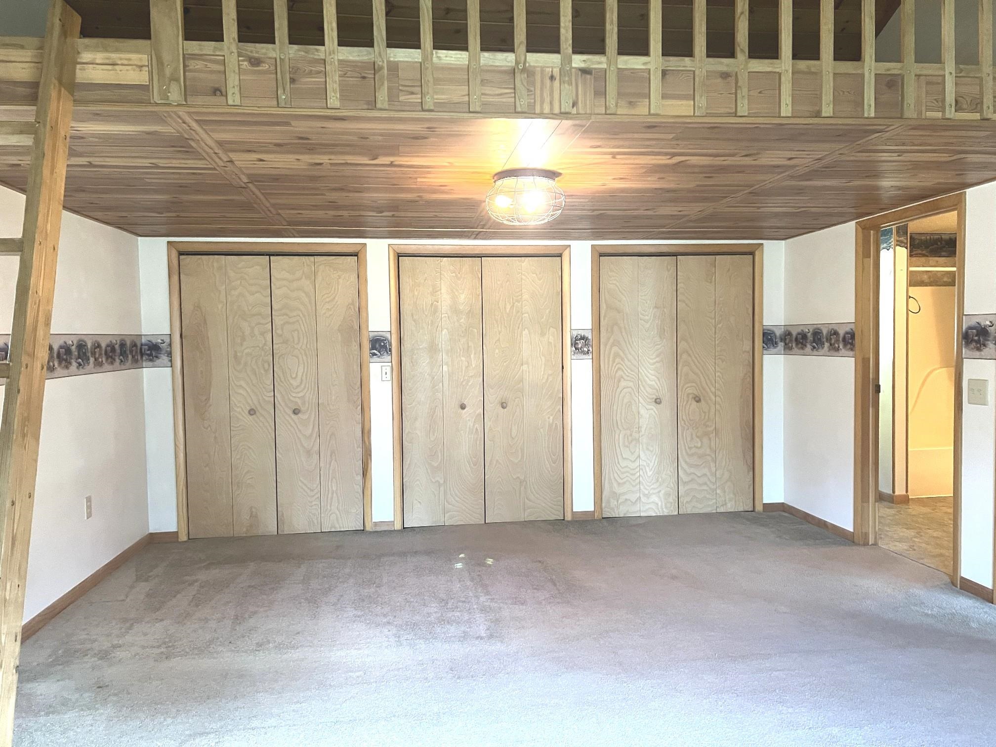 305 N Beverly Drive Property Photo 13
