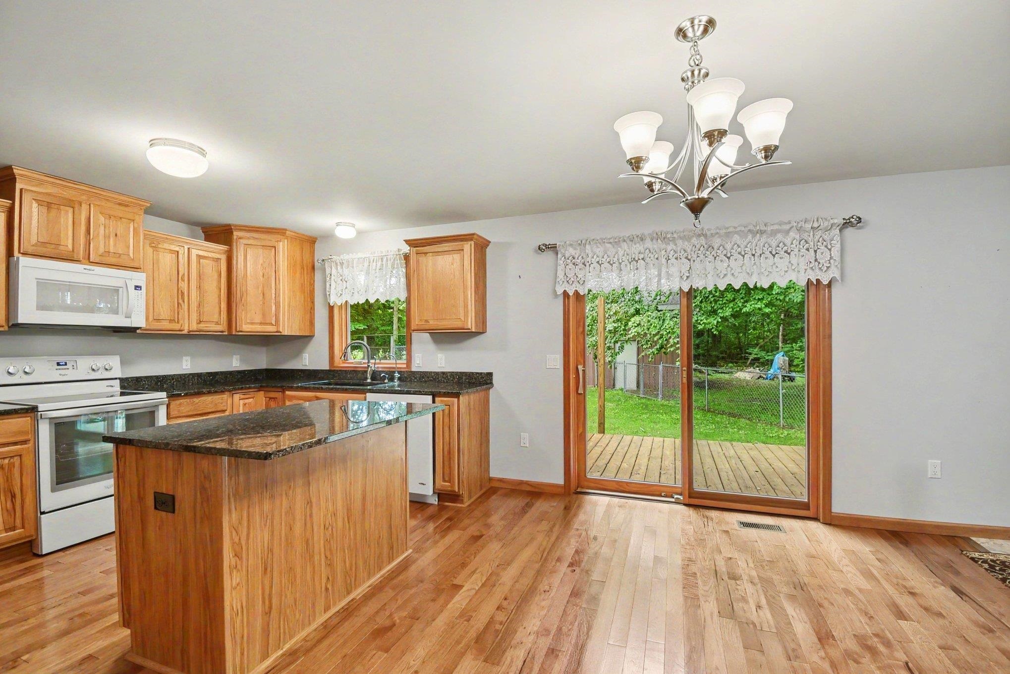 12775 W Freeland Road Property Photo 5