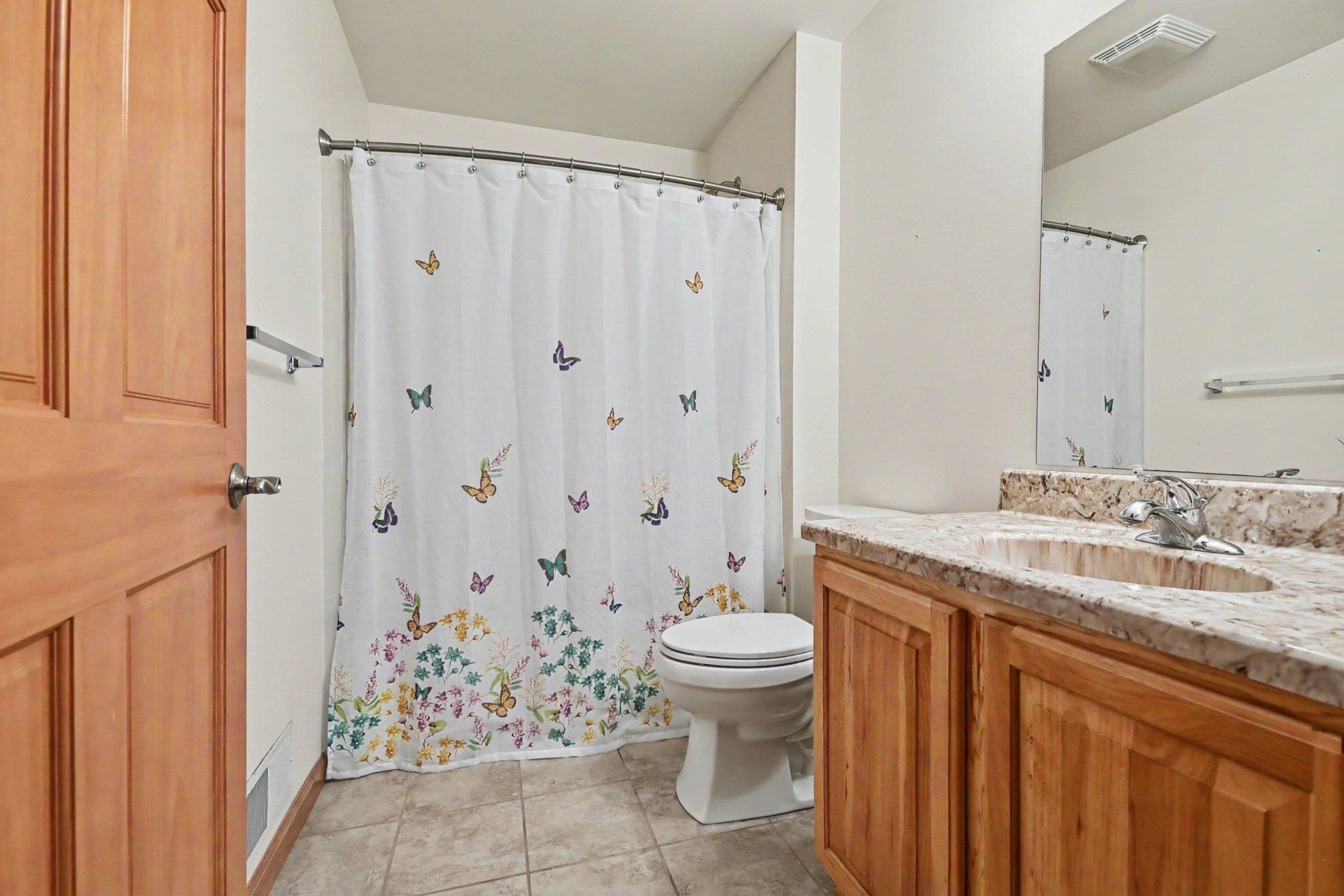 12775 W Freeland Road Property Photo 11