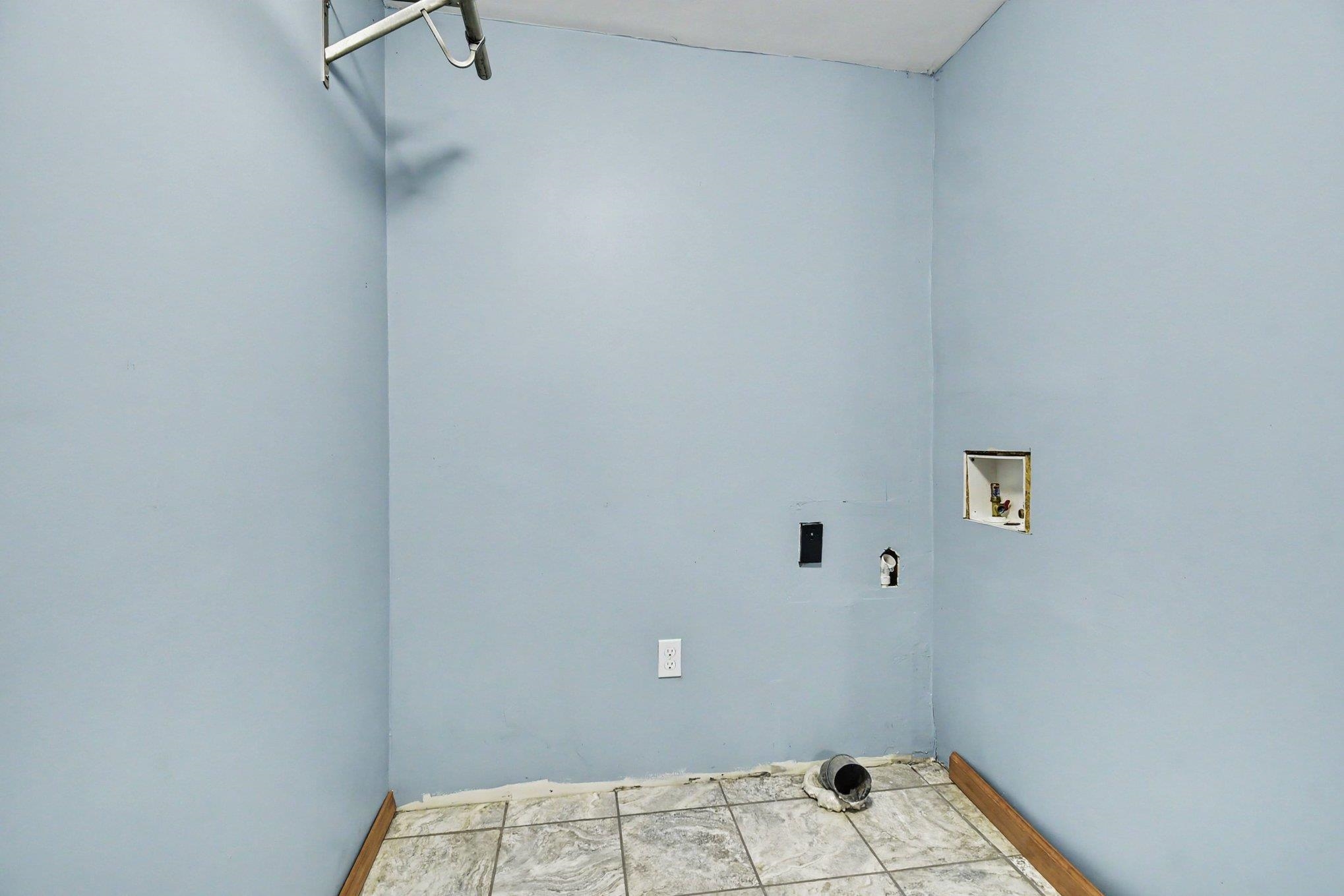 12775 W Freeland Road Property Photo 17