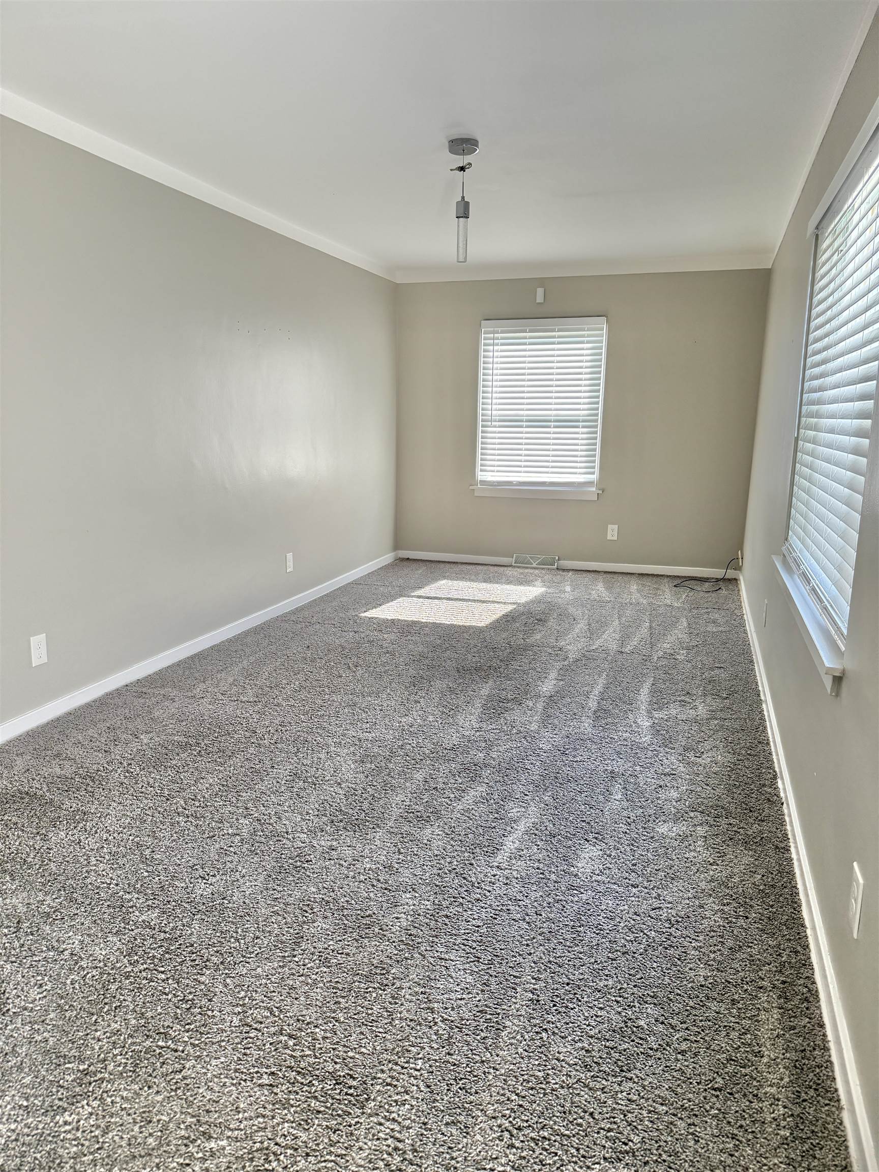 108 S Monroe Street Property Photo 15