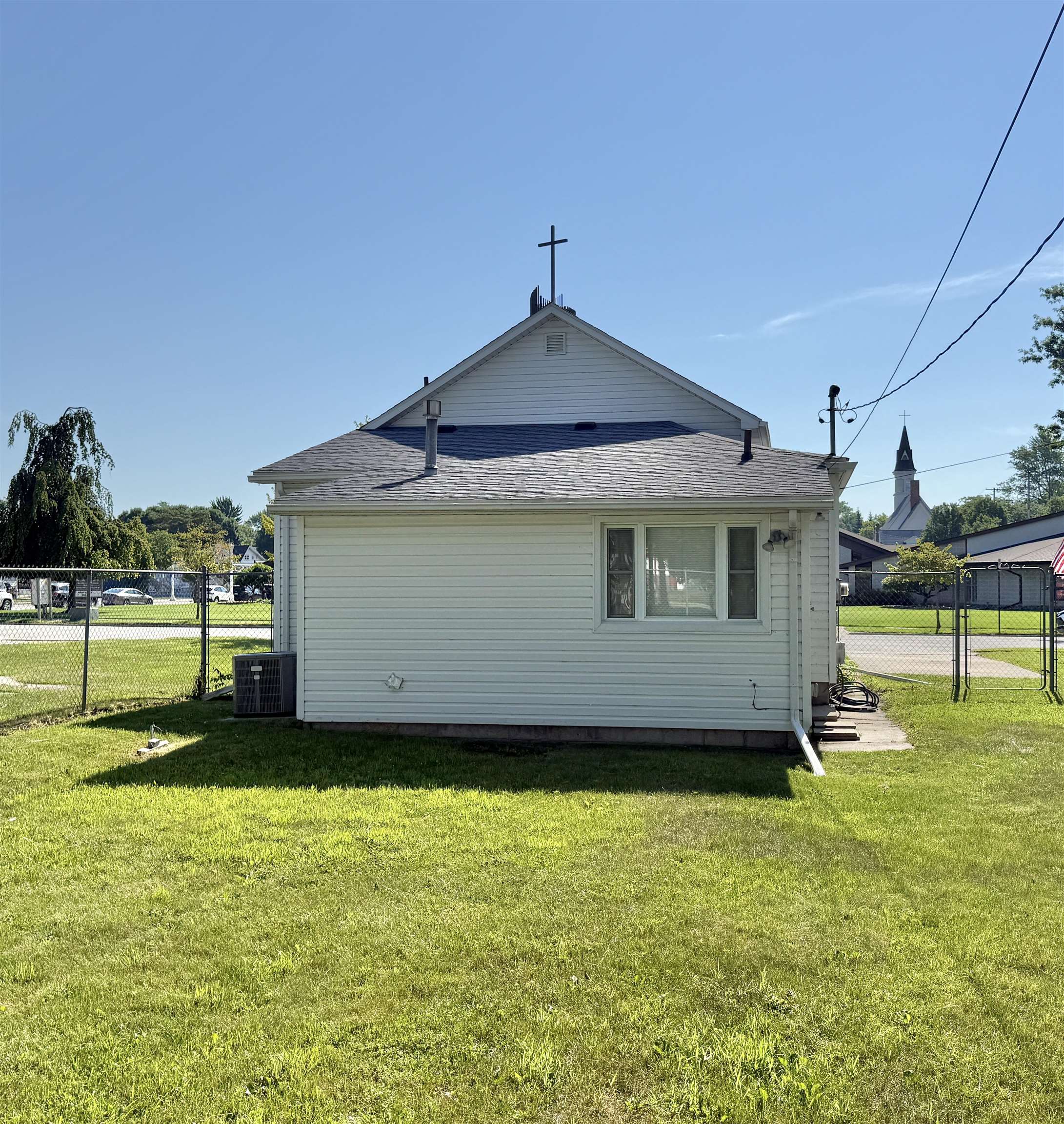 108 S Monroe Street Property Photo 23