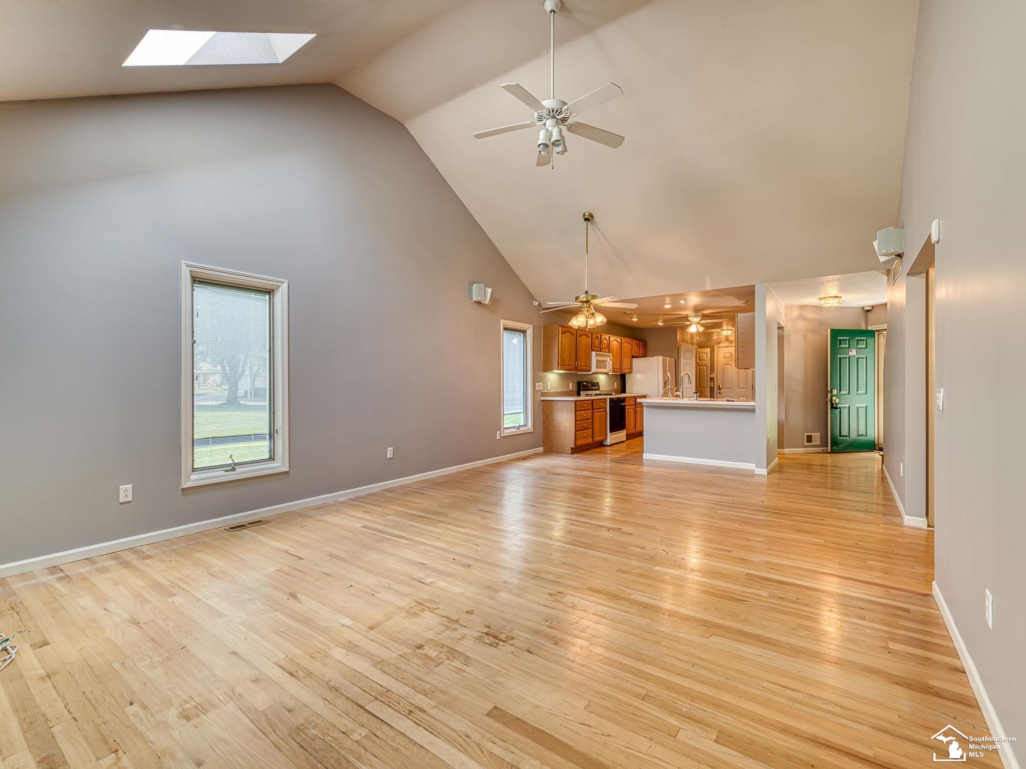1626 Spruce Court Property Photo 6