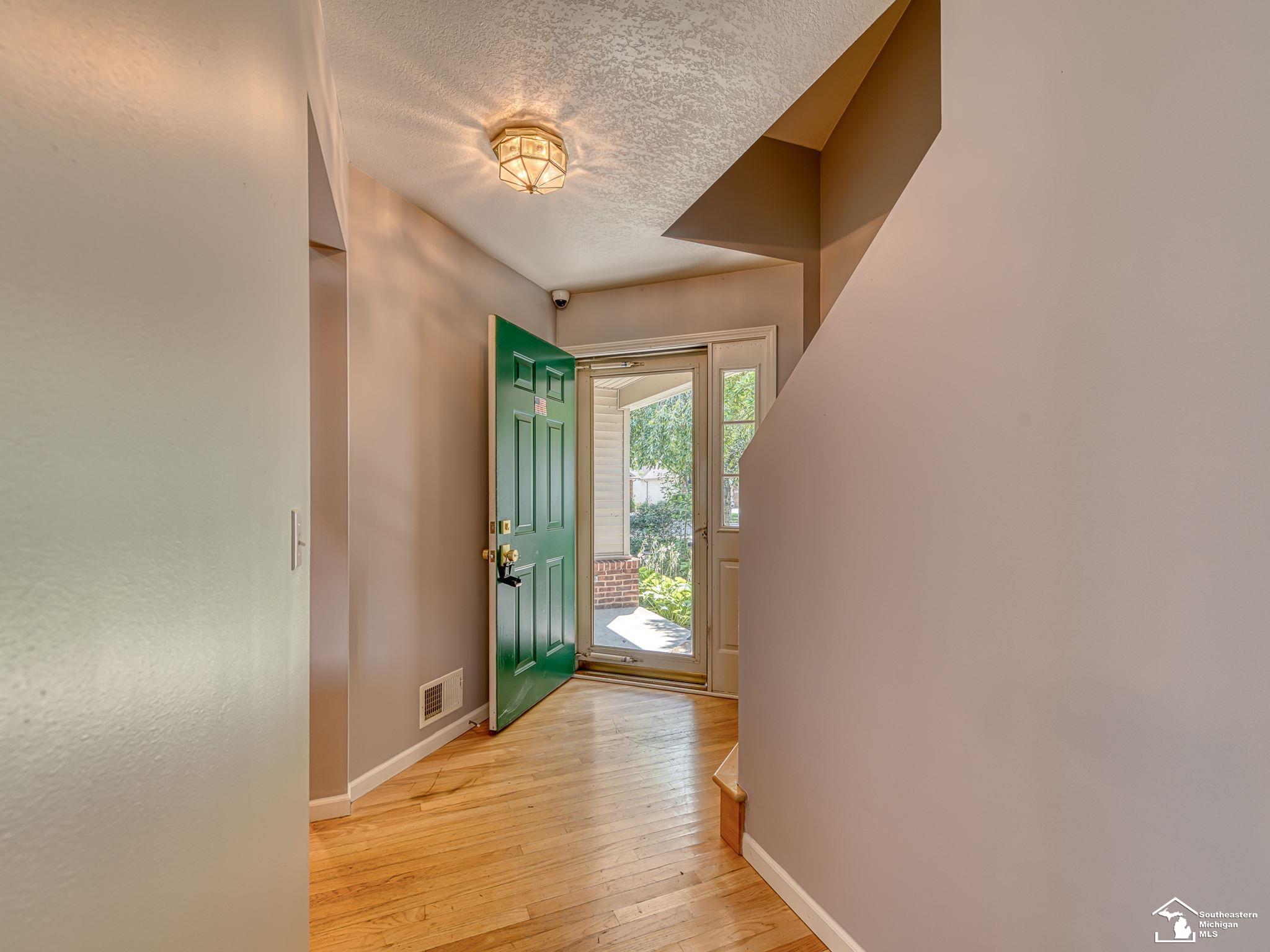 1626 Spruce Court Property Photo 14