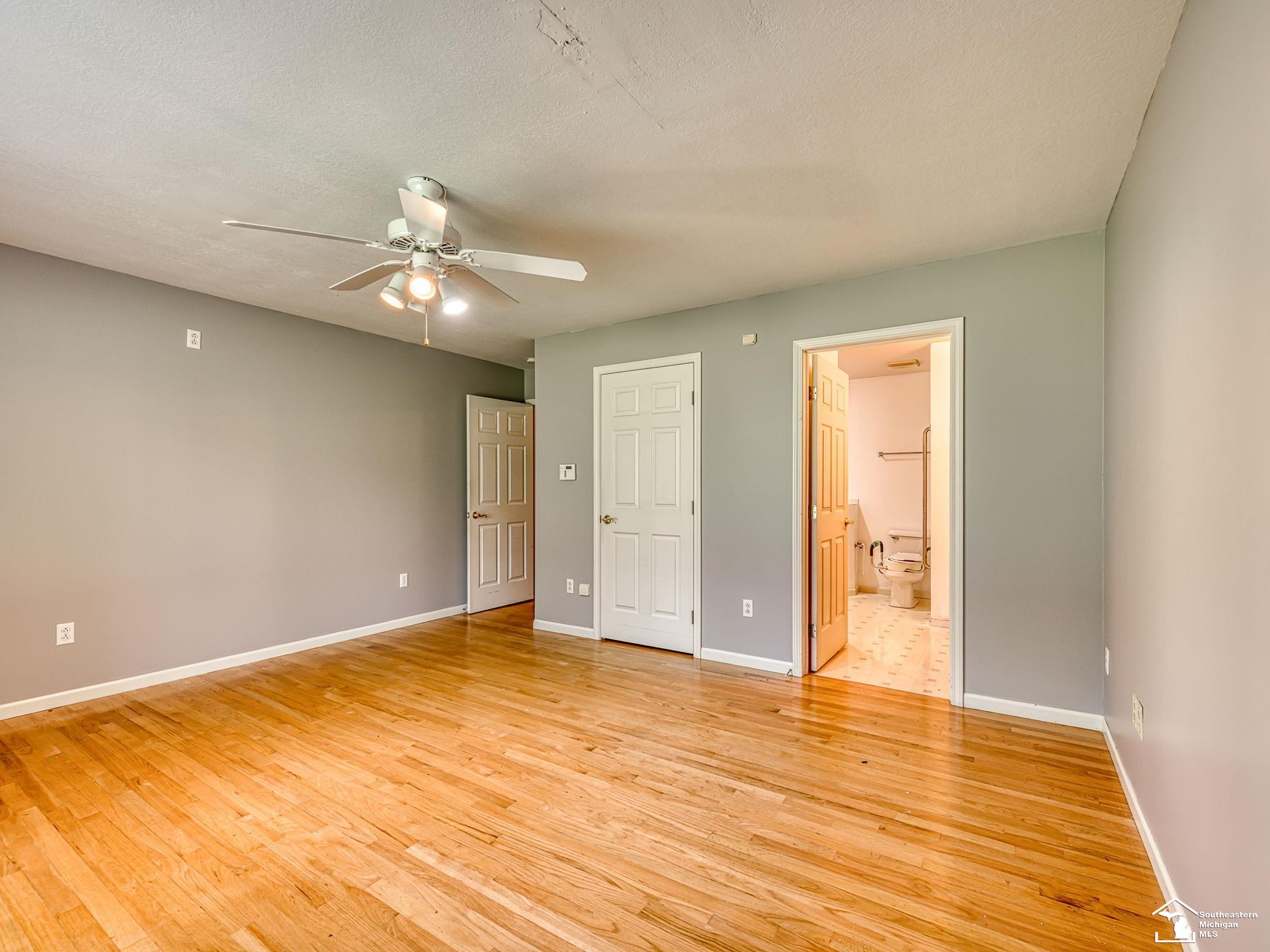 1626 Spruce Court Property Photo 18
