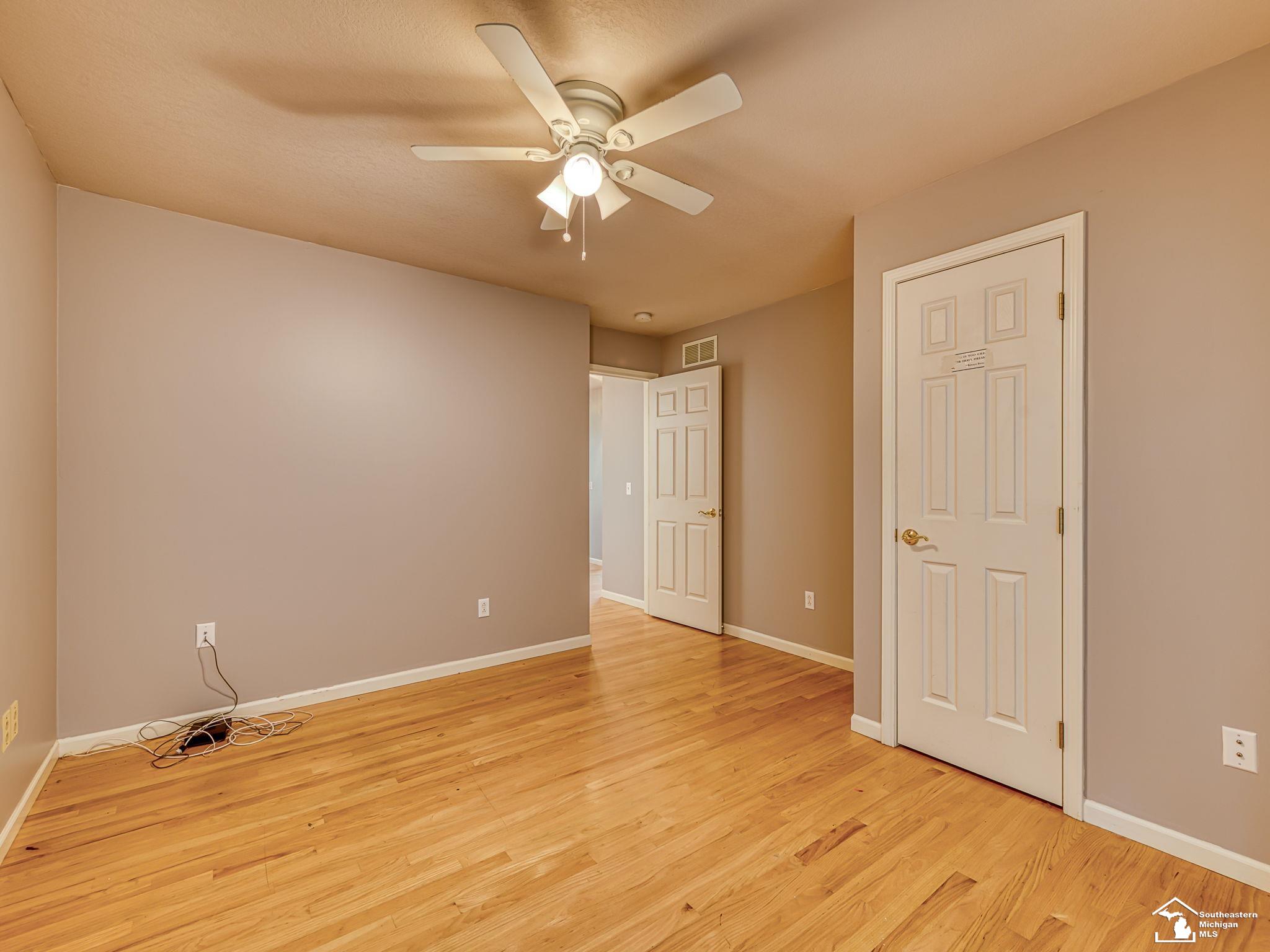 1626 Spruce Court Property Photo 23