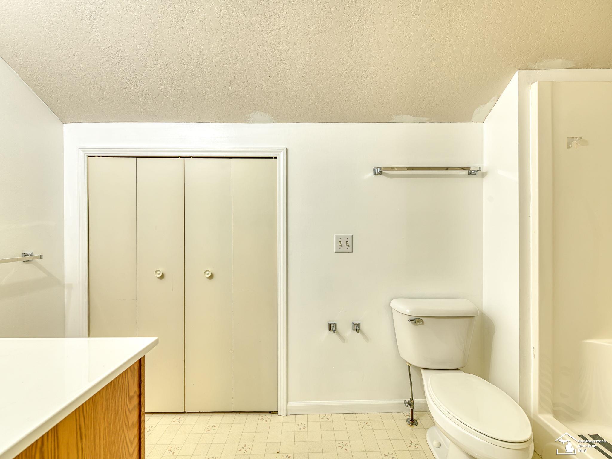 1626 Spruce Court Property Photo 27