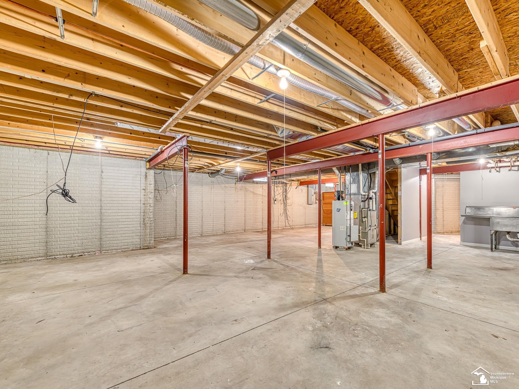 1626 Spruce Court Property Photo 34