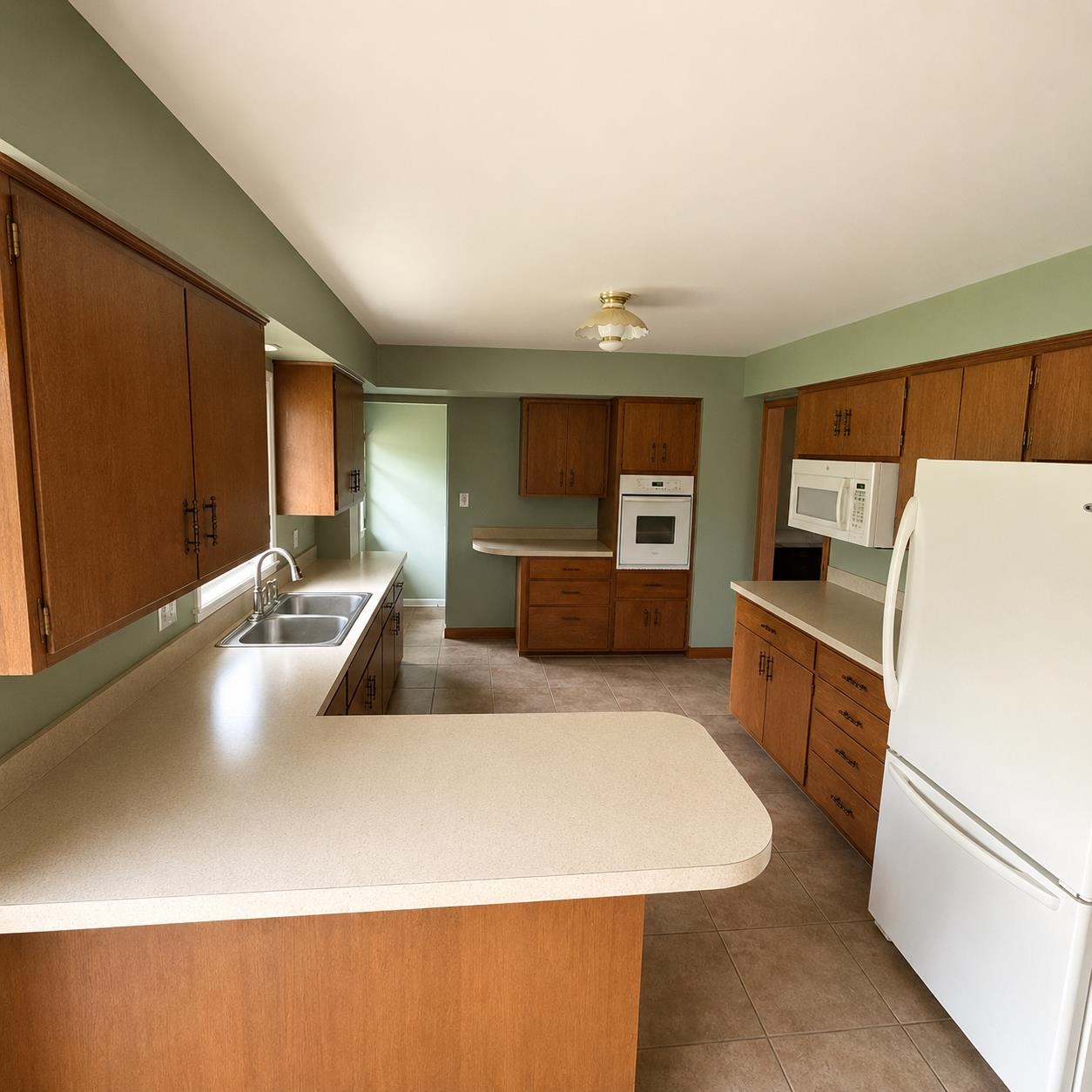 2938 Noreen Drive Property Photo 8
