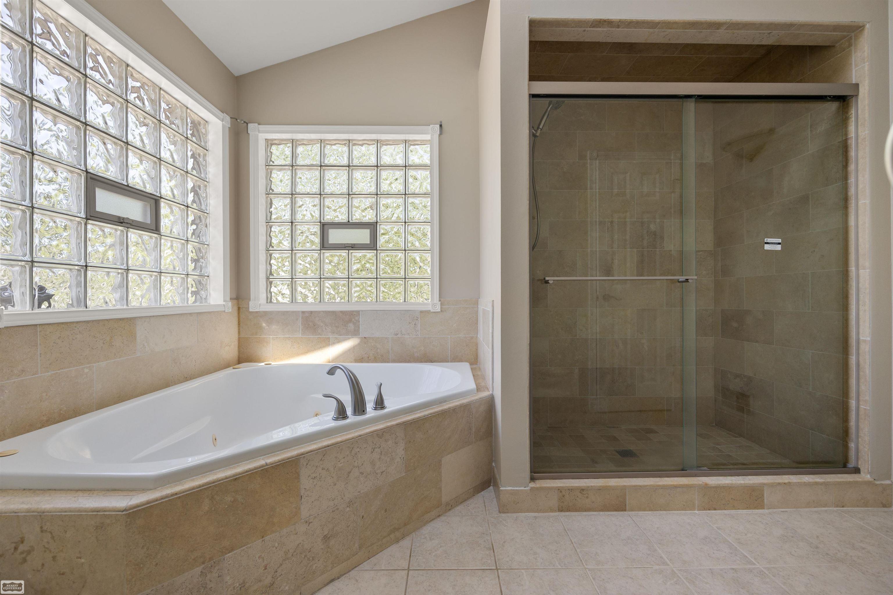 3129 Bendelow Road Property Photo 23