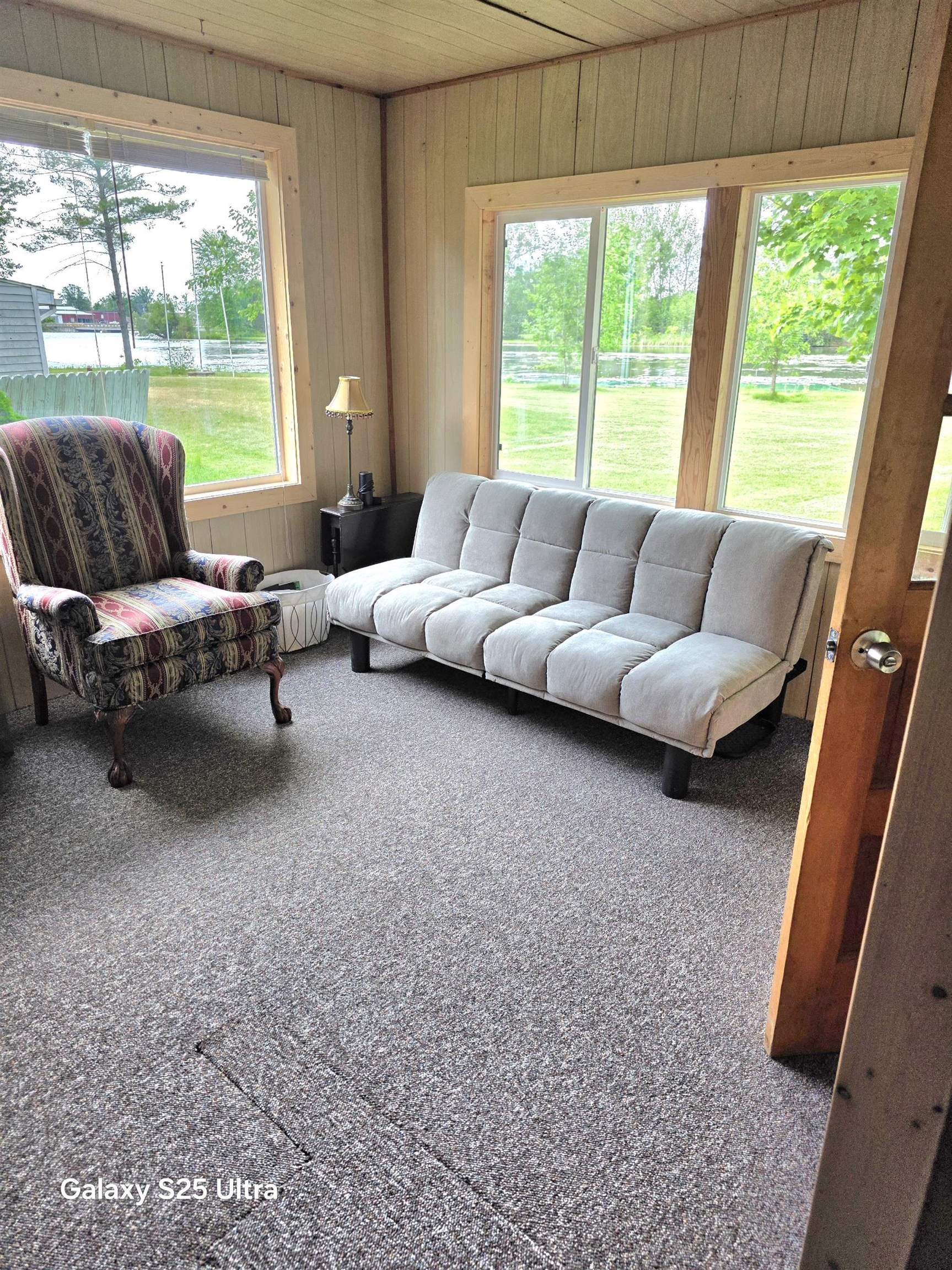 101 Riverside Drive Property Photo 7