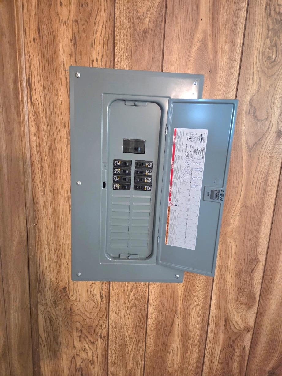 101 Riverside Drive Property Photo 15
