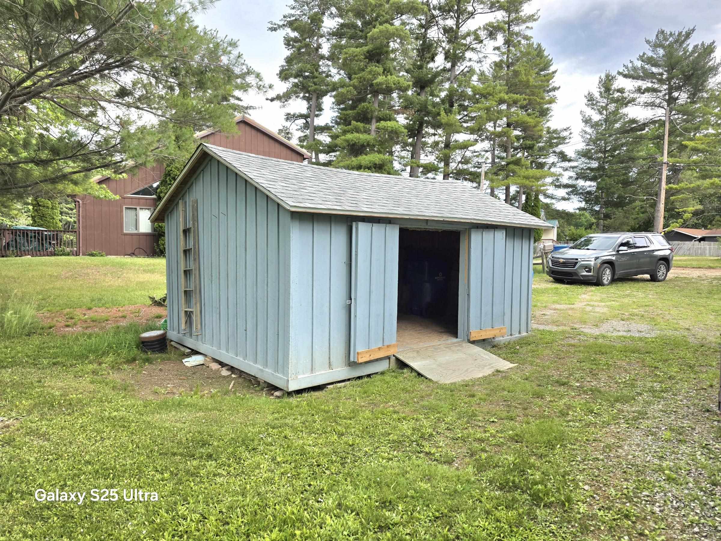 101 Riverside Drive Property Photo 21