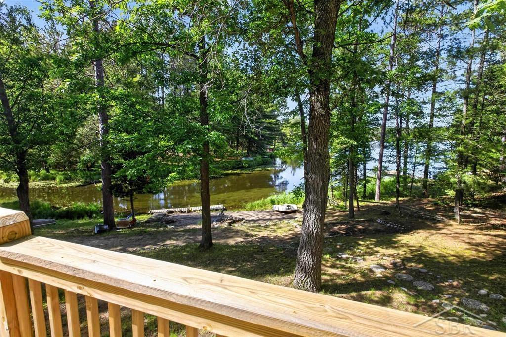7059 Chain Lake Drive Property Photo 12