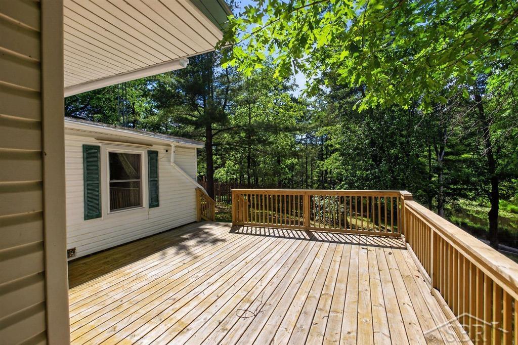 7059 Chain Lake Drive Property Photo 13
