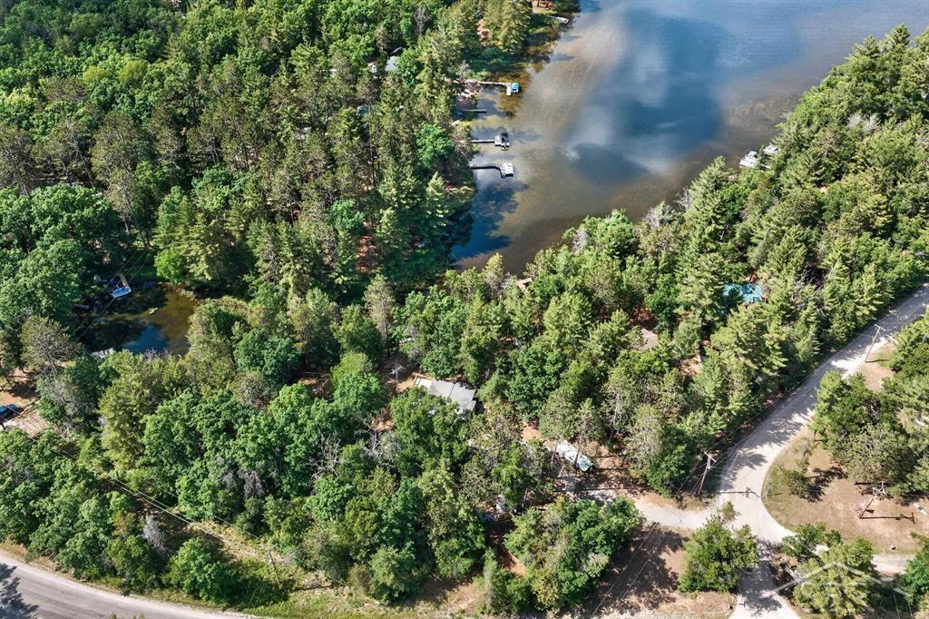 7059 Chain Lake Drive Property Photo 44