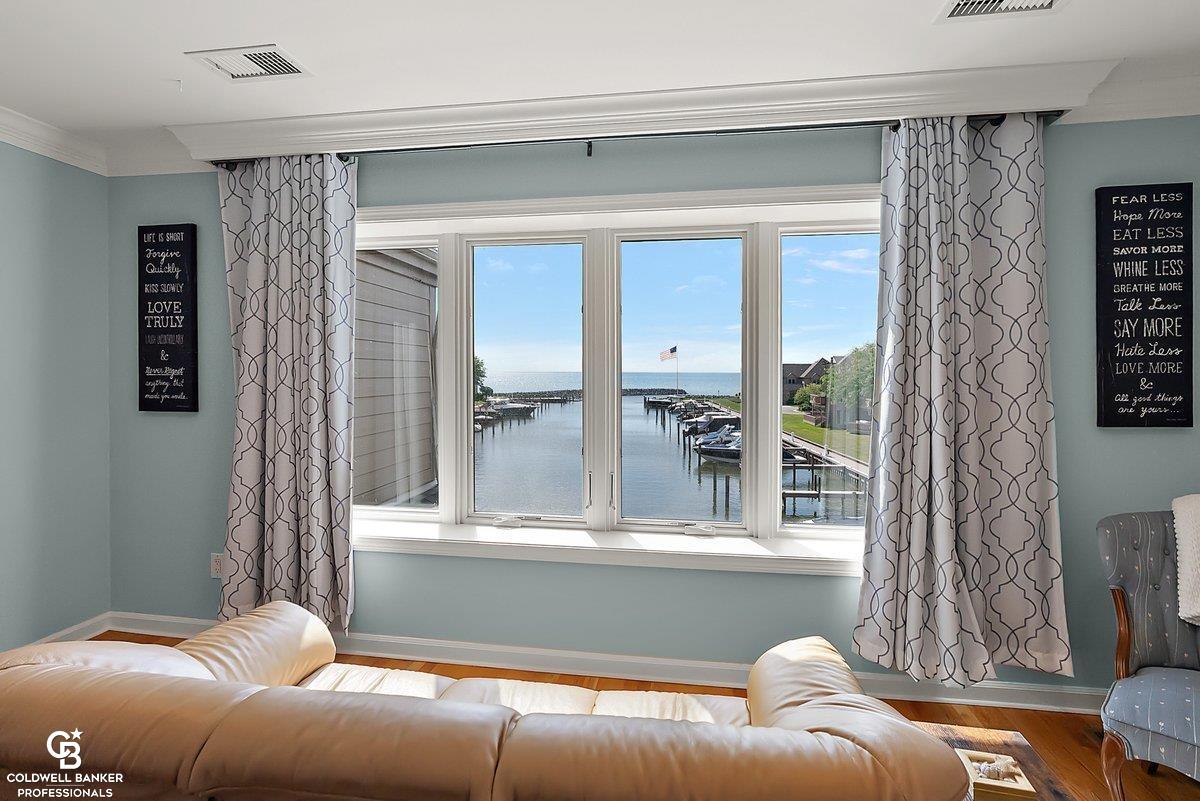 26031 Harbour Pointe Dr N Drive Property Photo 36