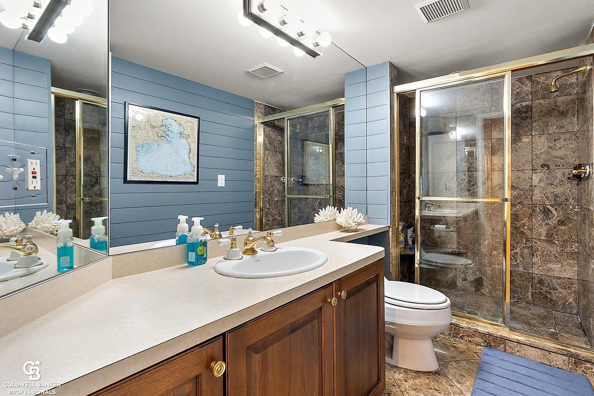 26031 Harbour Pointe Dr N Drive Property Photo 47