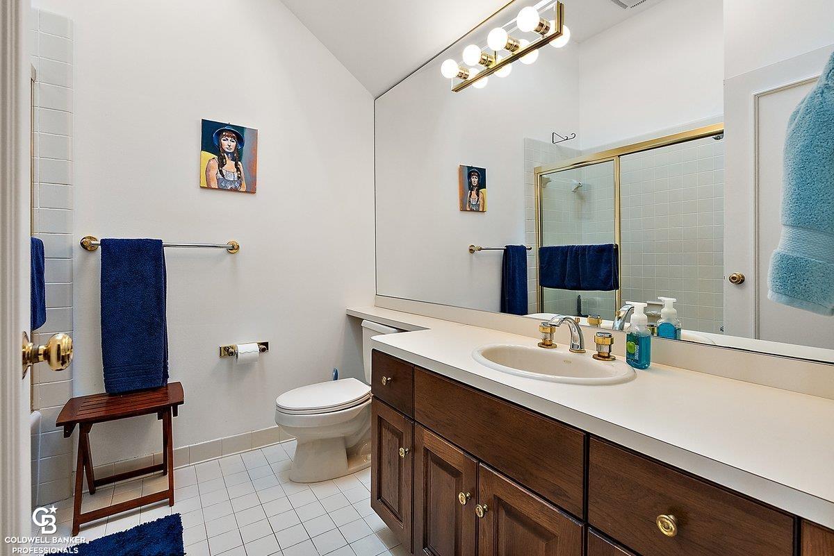 26031 Harbour Pointe Dr N Drive Property Photo 48