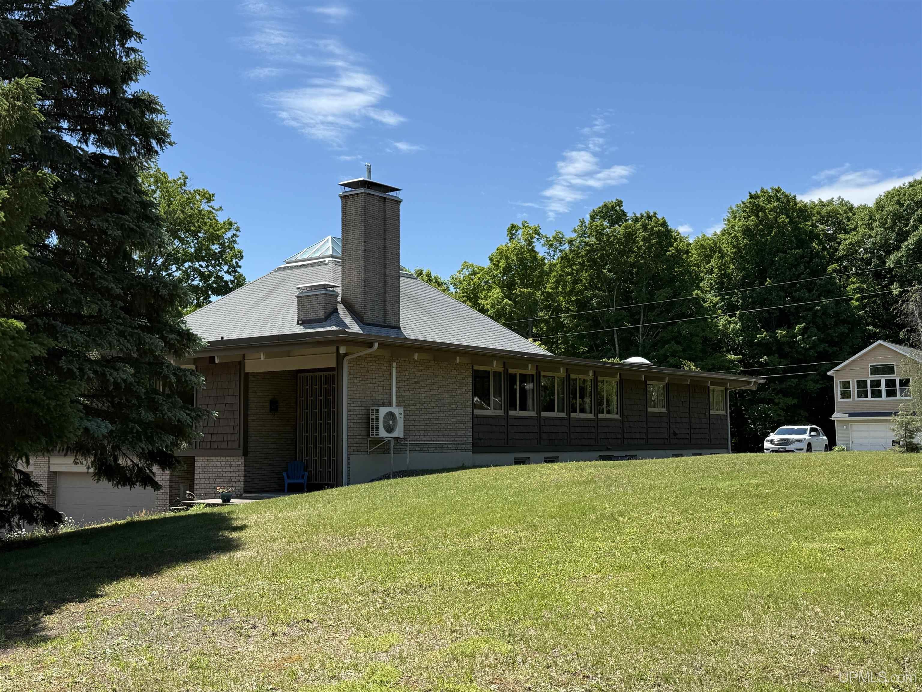 22125 Ridge Road Property Photo 1
