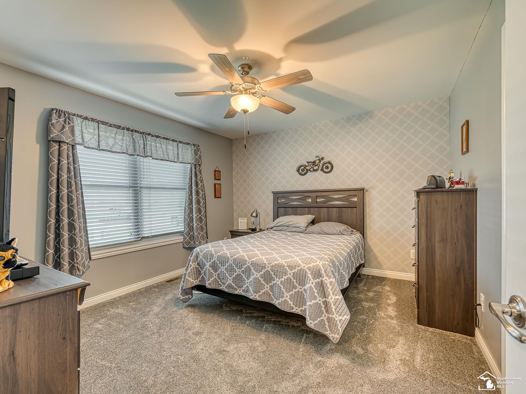 5019 Skylark Drive Property Photo 3