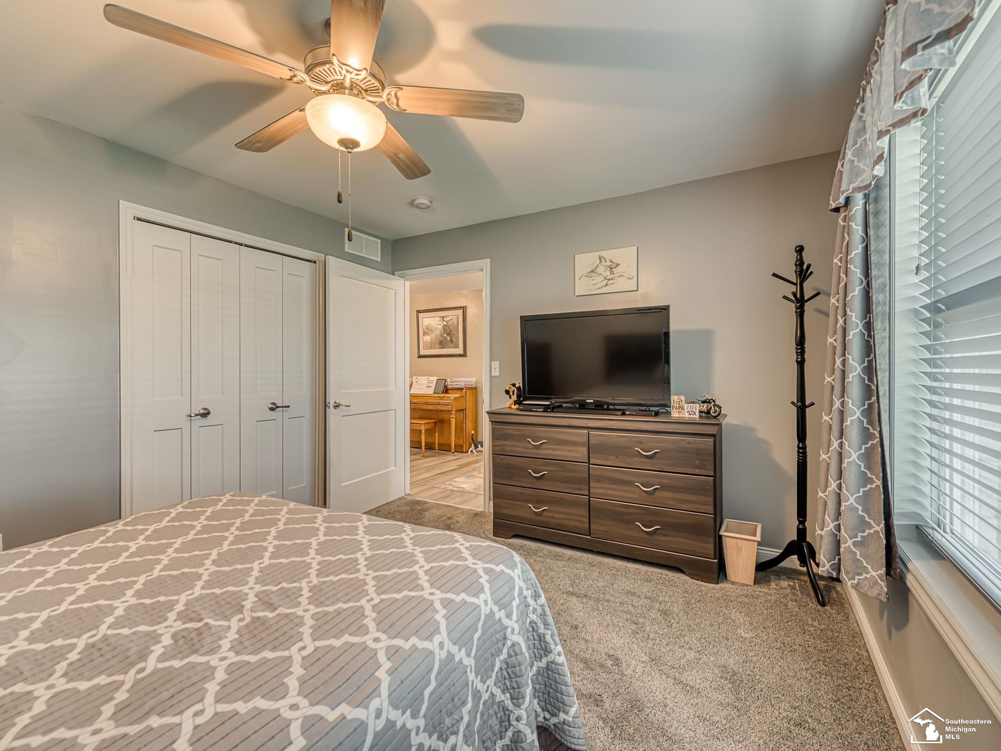 5019 Skylark Drive Property Photo 4