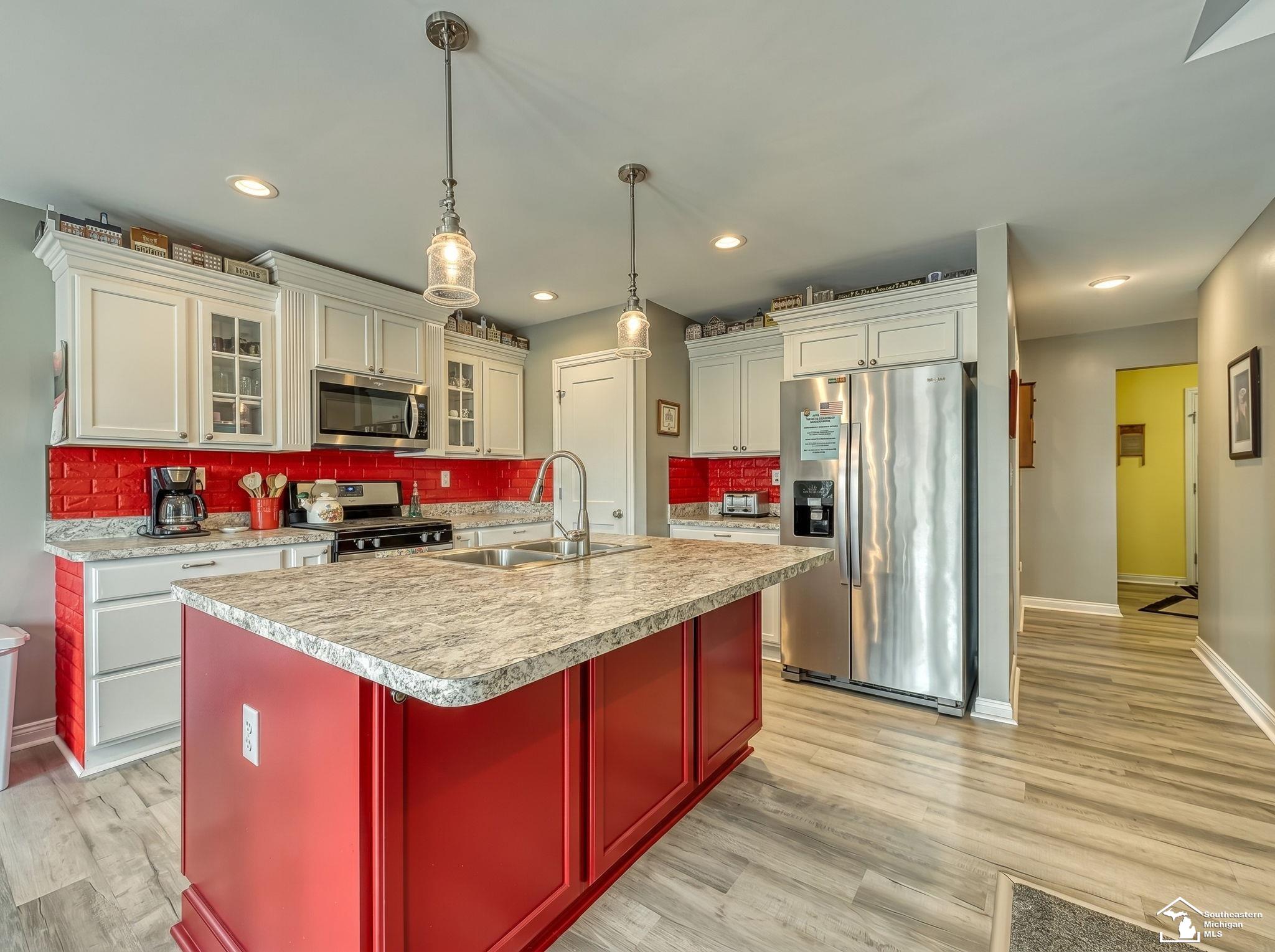 5019 Skylark Drive Property Photo 14