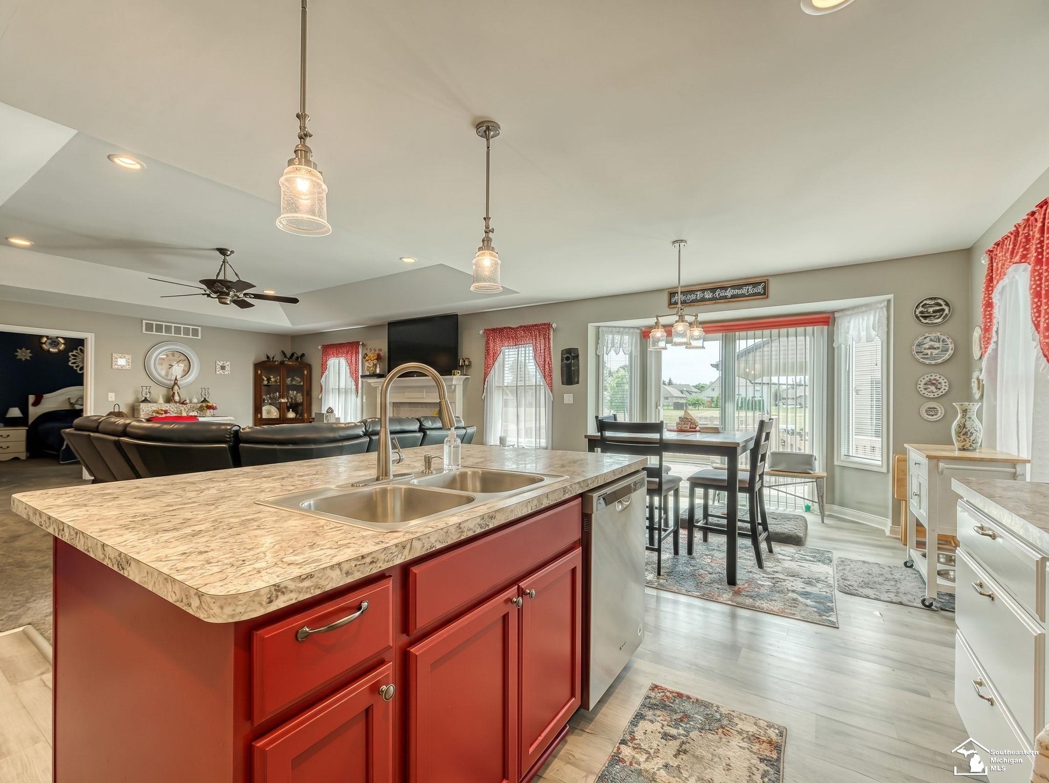 5019 Skylark Drive Property Photo 17