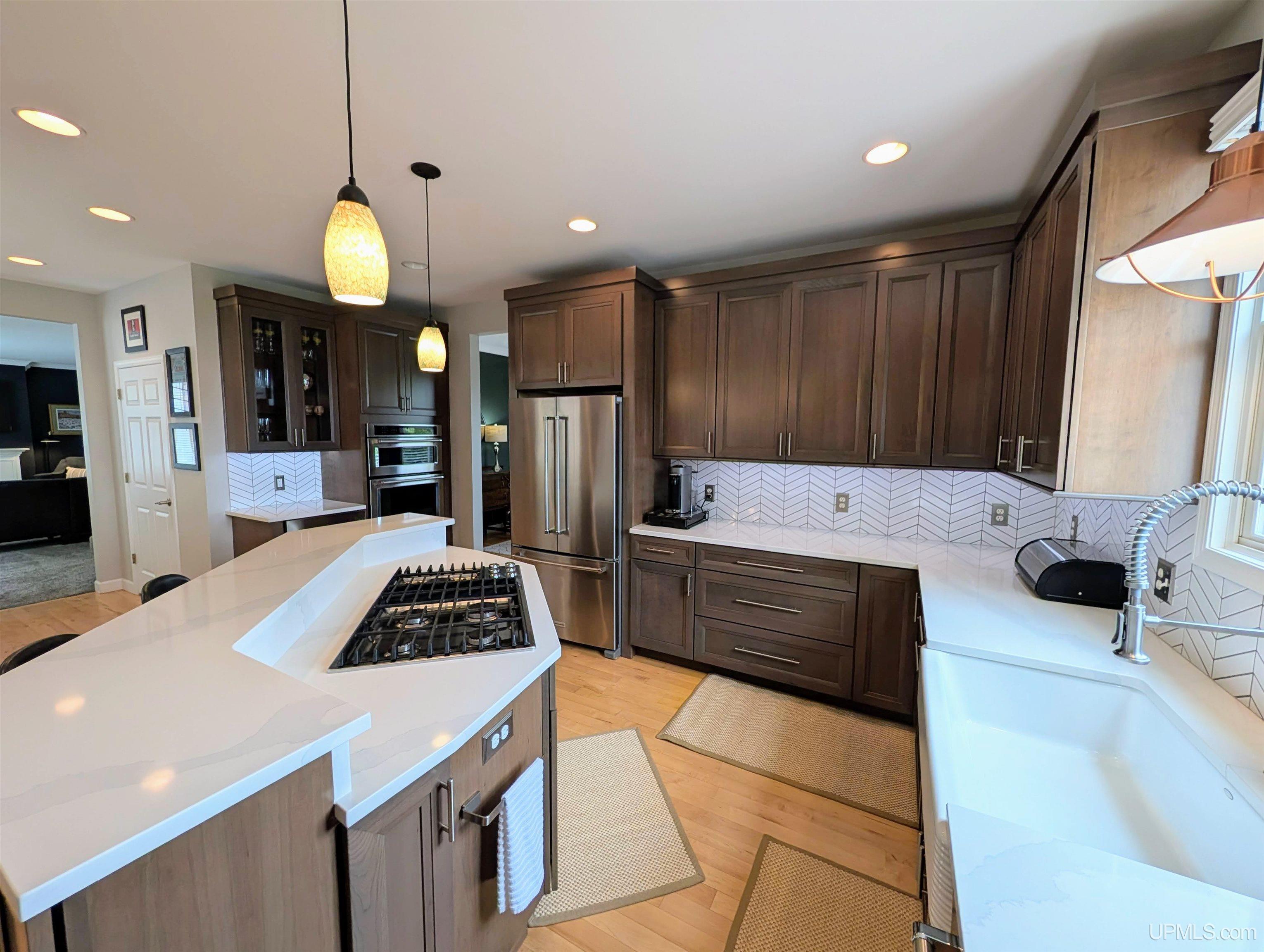 545 Blemhuber Avenue Property Photo 18