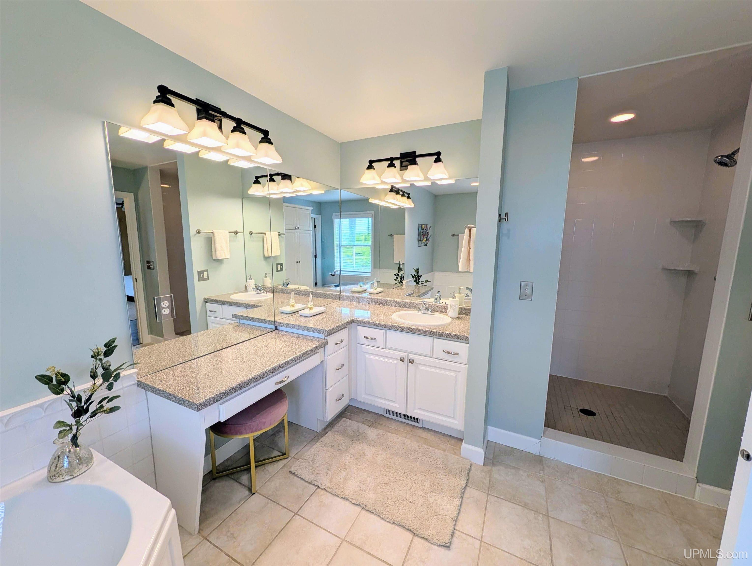 545 Blemhuber Avenue Property Photo 40