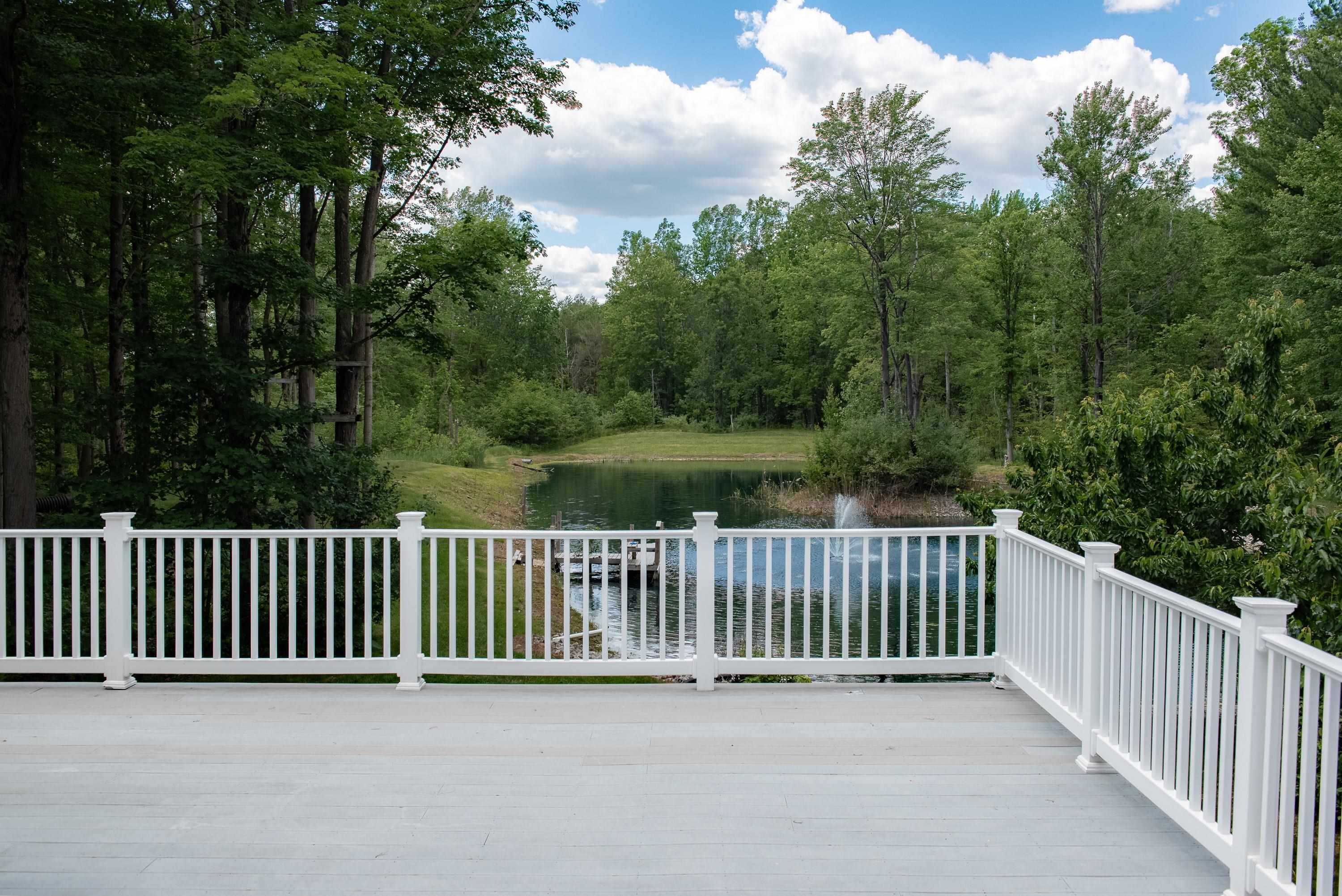 1365 E Shaffer Road Property Photo 3
